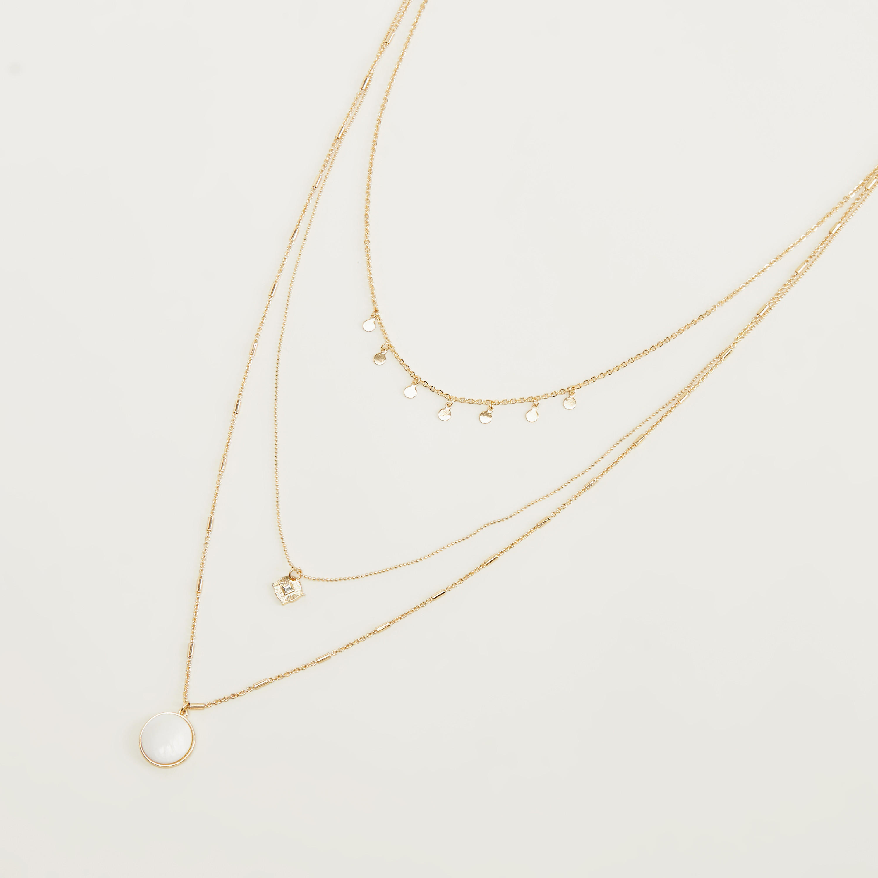 عقد بدلّاية مزينة متعدد الطبقات مع مشبك إغلاق-women-watchesandjewellery-jewellery-necklacesandpendants-image-1