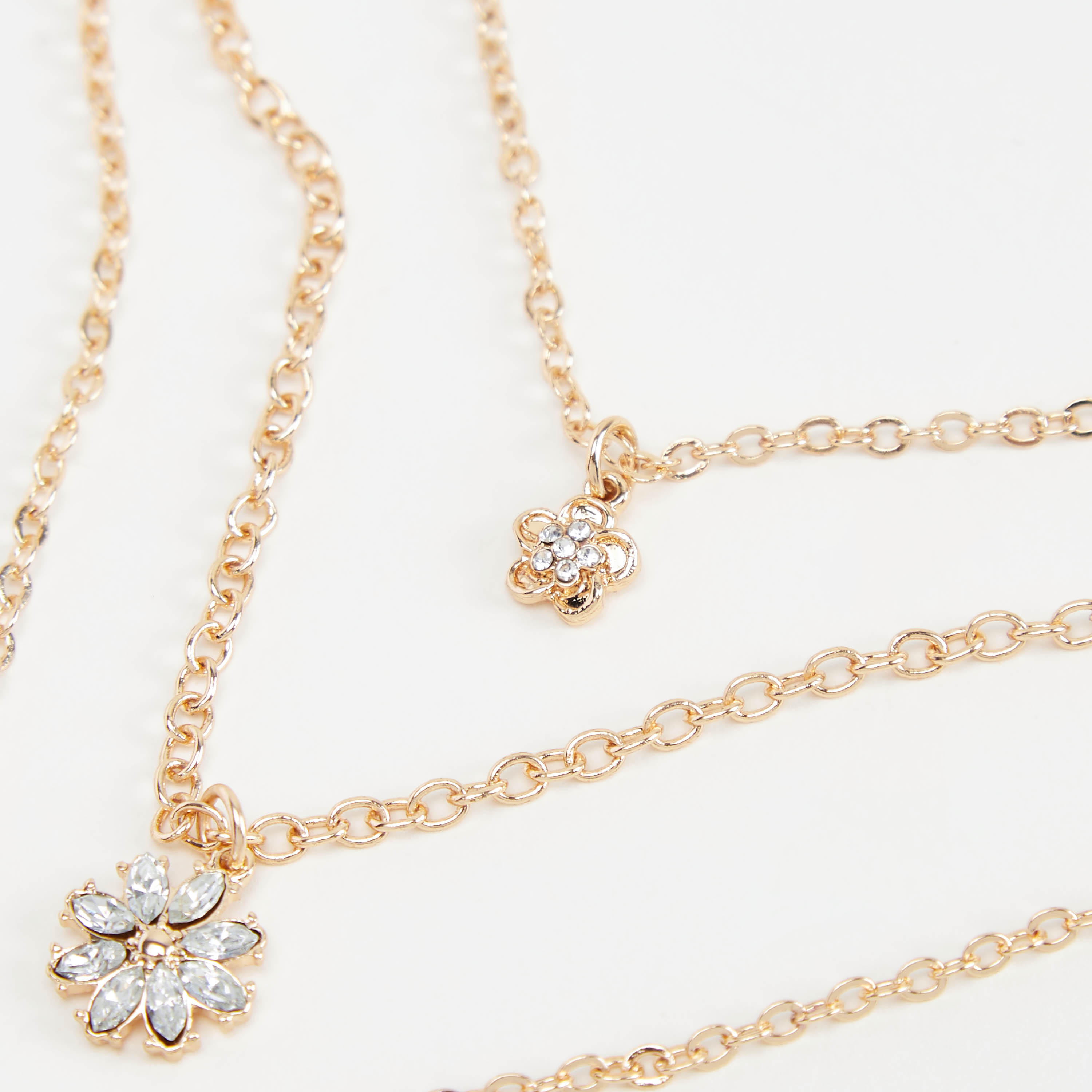 عقد مزيّن متعدّد الطبقات بمشبك إغلاق-women-watchesandjewellery-jewellery-necklacesandpendants-image-4