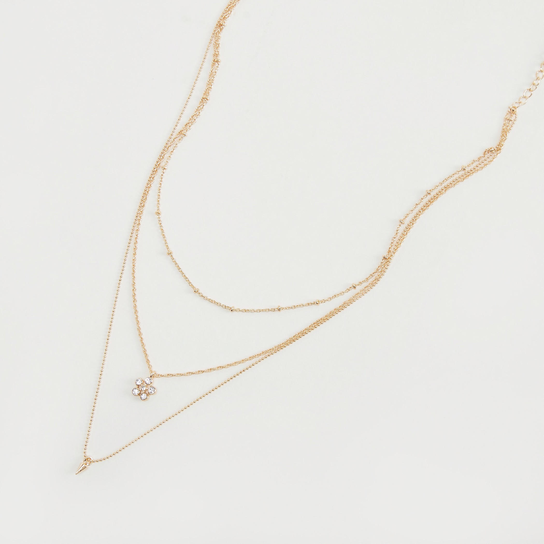 عقد متعدّد الطبقات مزيّن بمشبك إغلاق-women-watchesandjewellery-jewellery-necklacesandpendants-image-1