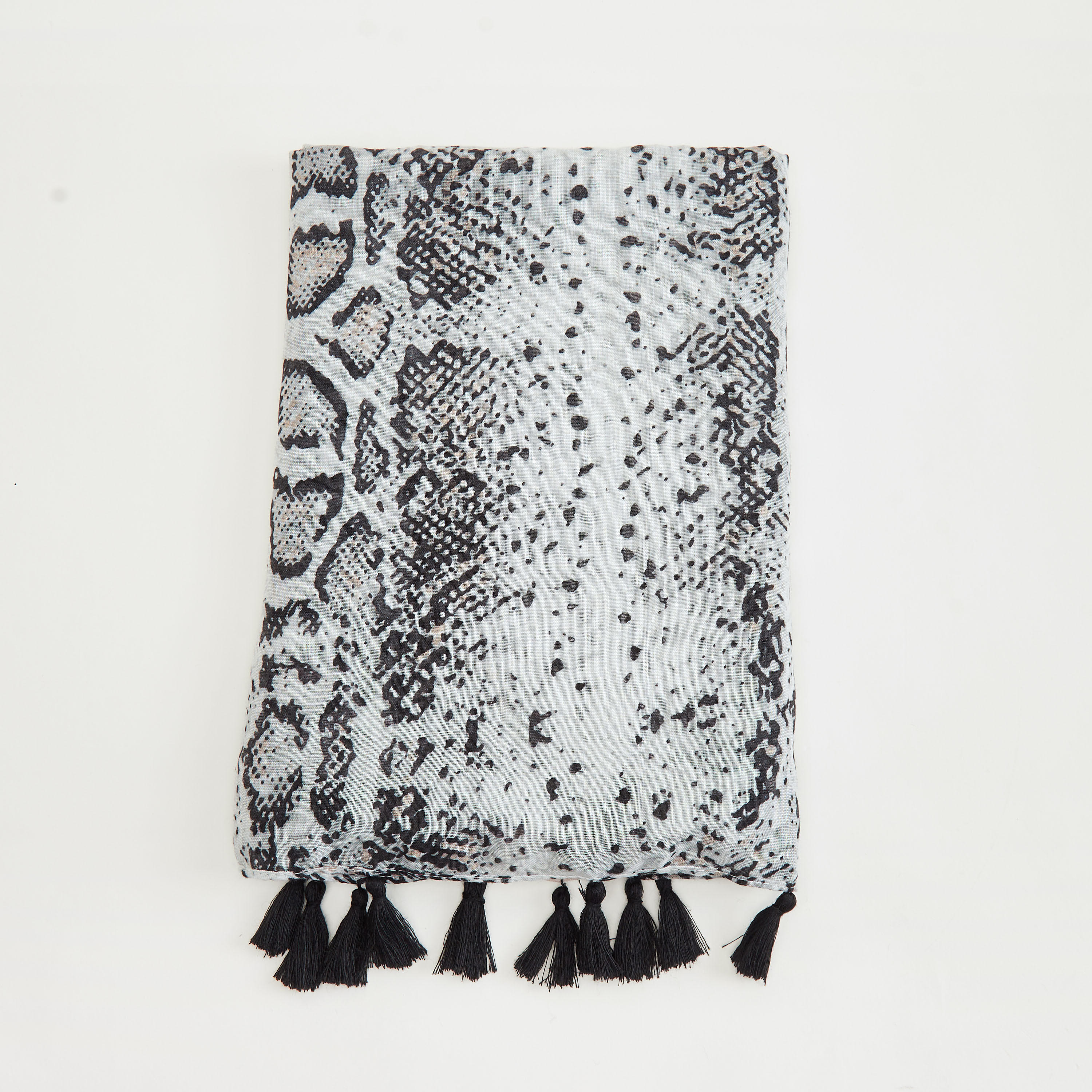 وشاح بشرّابات وطبعات-women-clothingaccessories-scarves-image-3