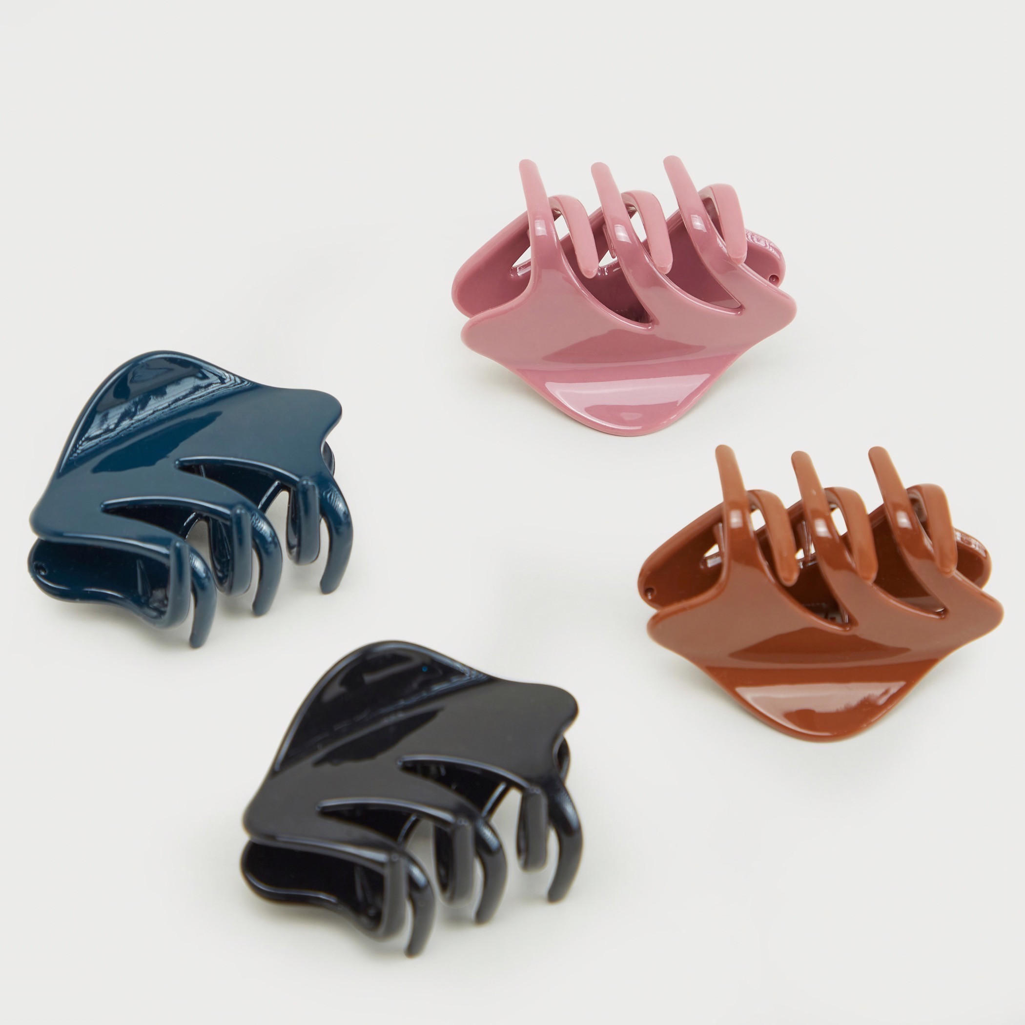 مشبك شعر سادة من جلوو - طقم من 4-women-hairaccessories-clamps-image-3