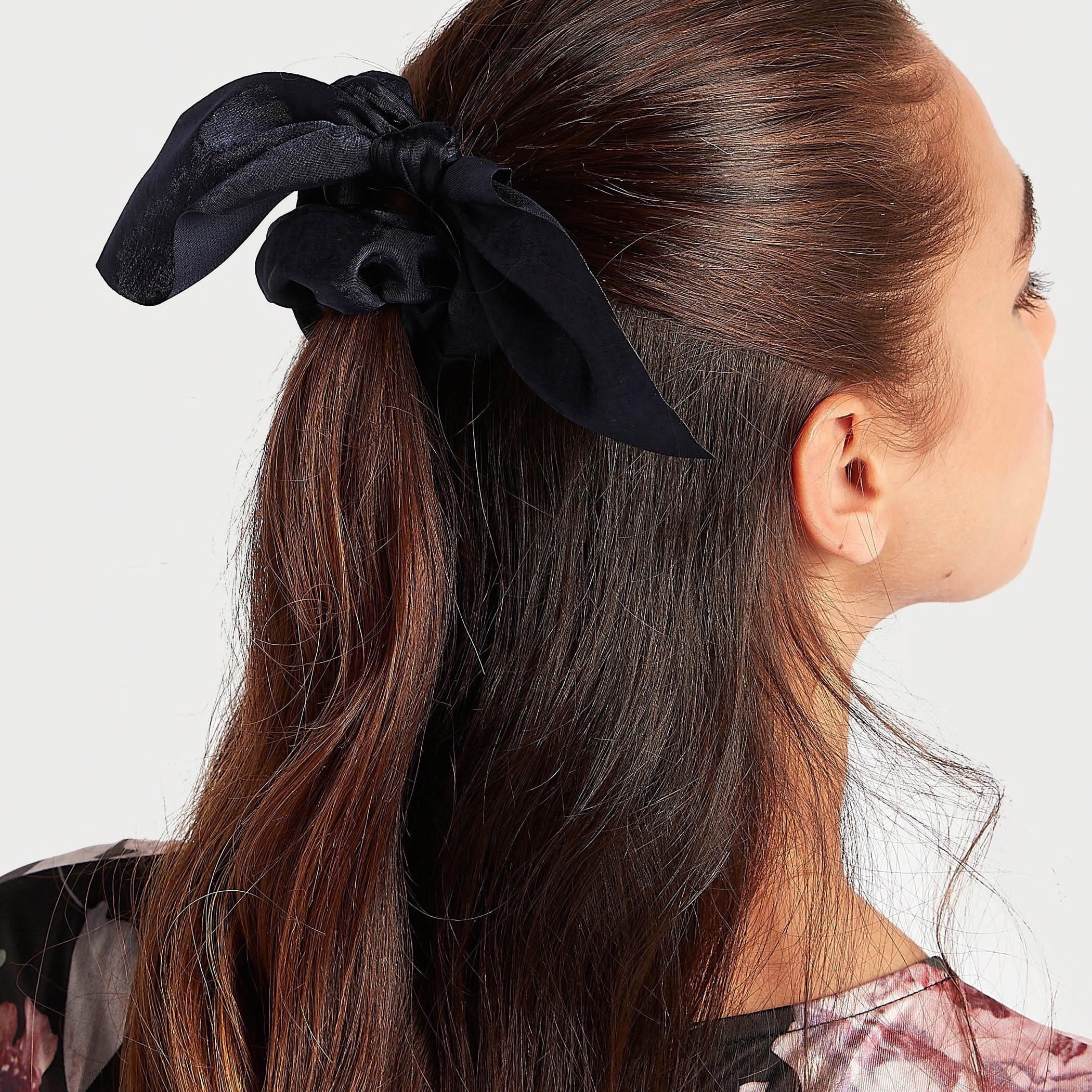 ربطة شعر سادة بتفاصيل عقدة - طقم من 2-women-hairaccessories-image-2