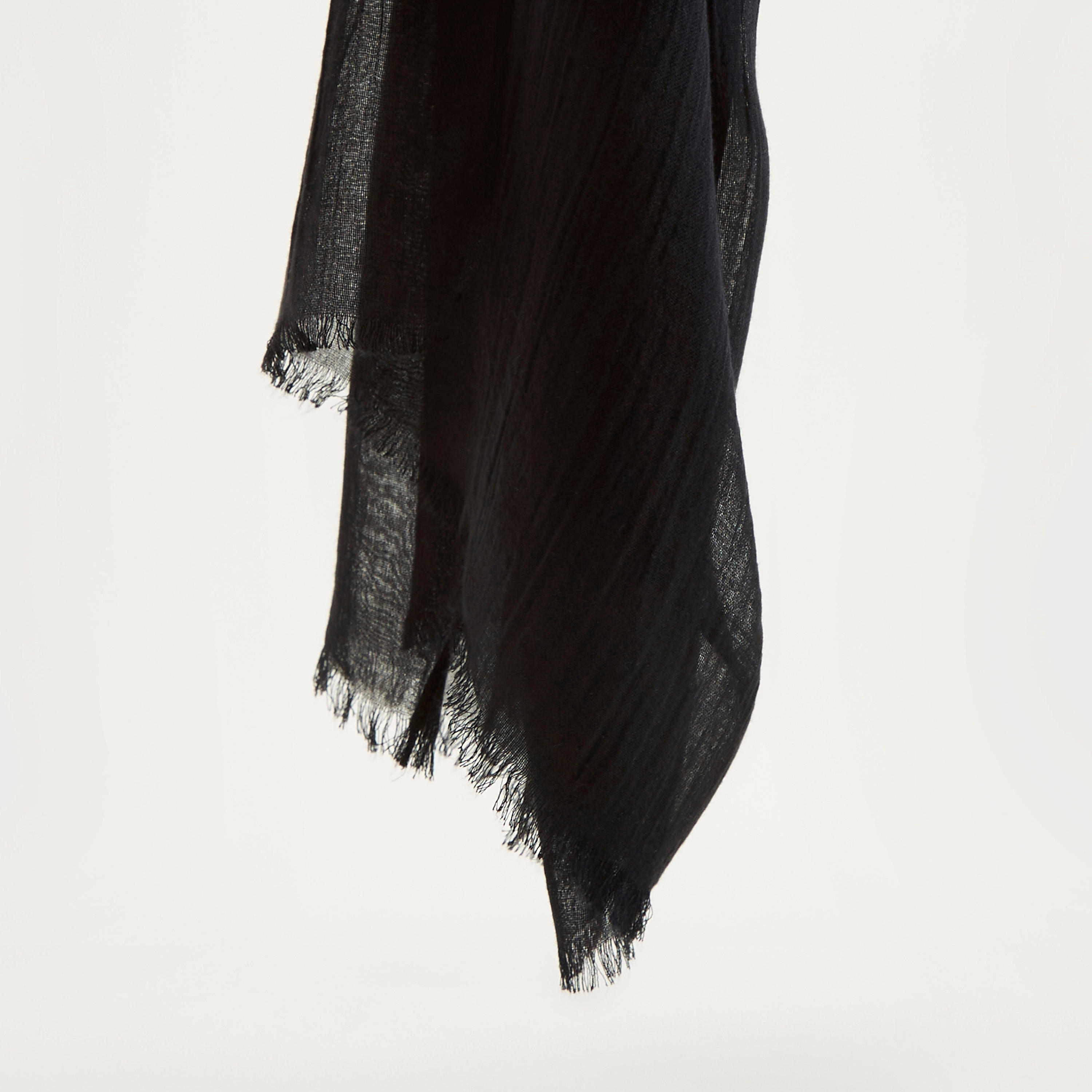 وشاح سادة بأطراف مكشكشة من جلوو-women-clothingaccessories-scarves-image-3