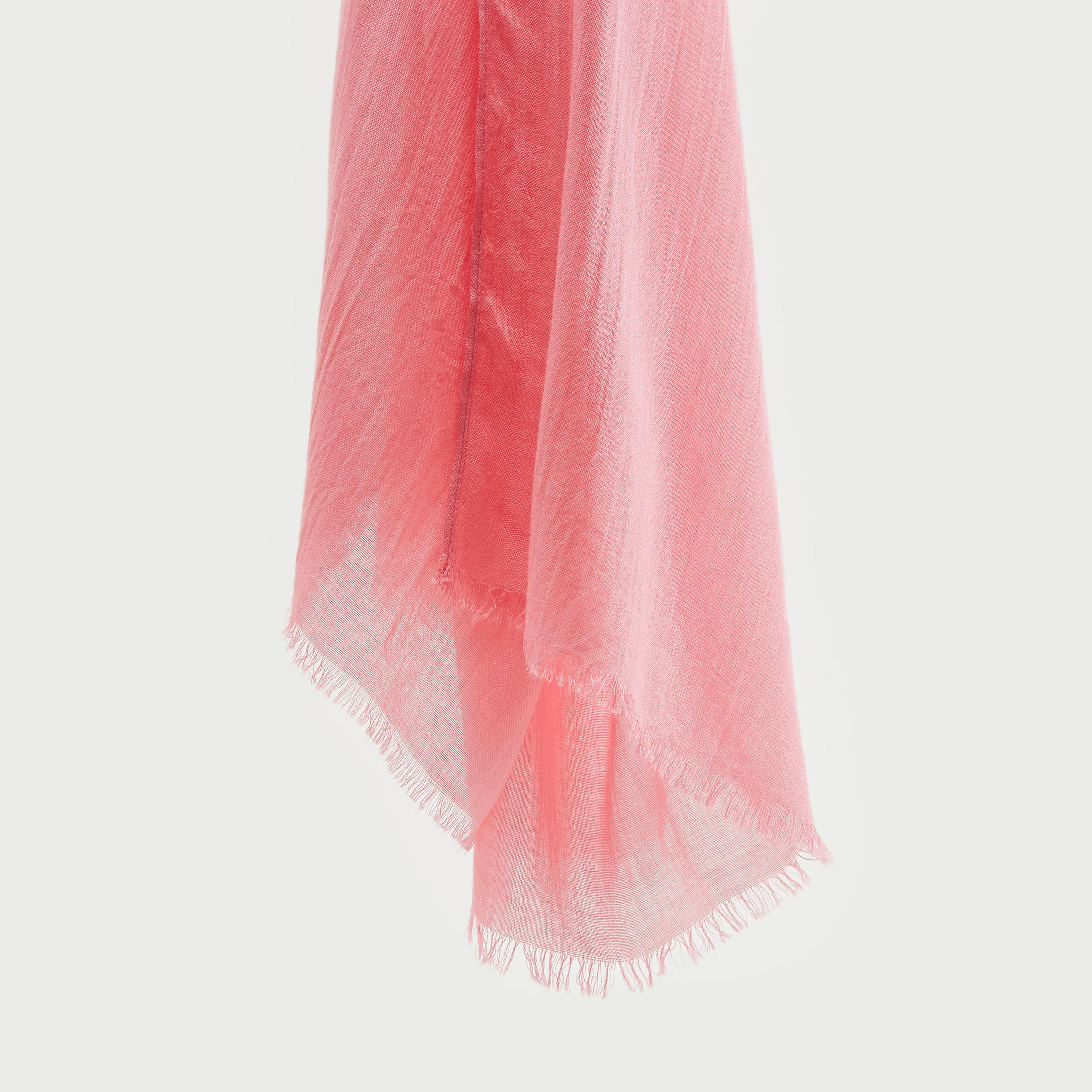 وشاح سادة بأطراف مكشكشة من جلوو-women-clothingaccessories-scarves-image-3