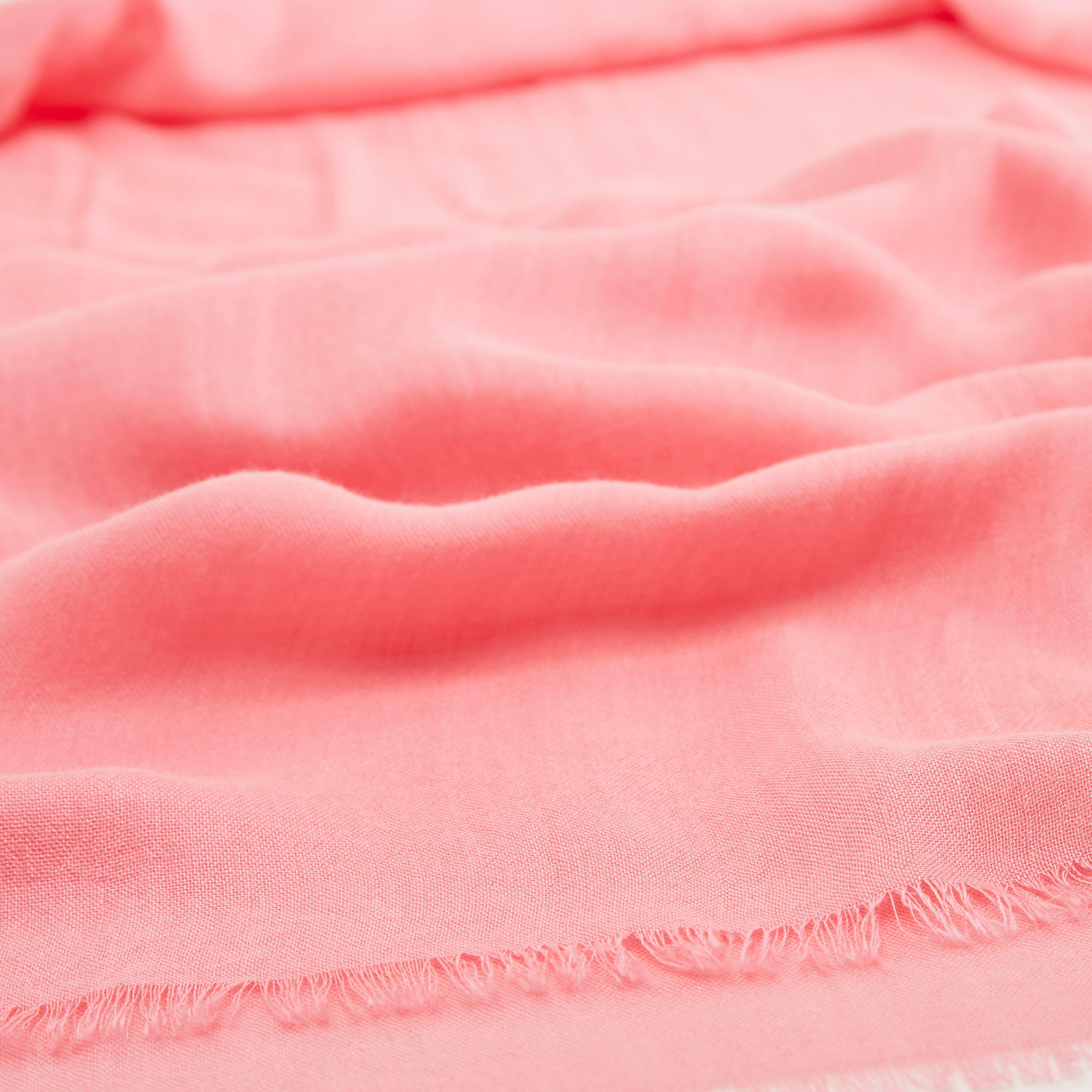وشاح سادة بأطراف مكشكشة من جلوو-women-clothingaccessories-scarves-image-2