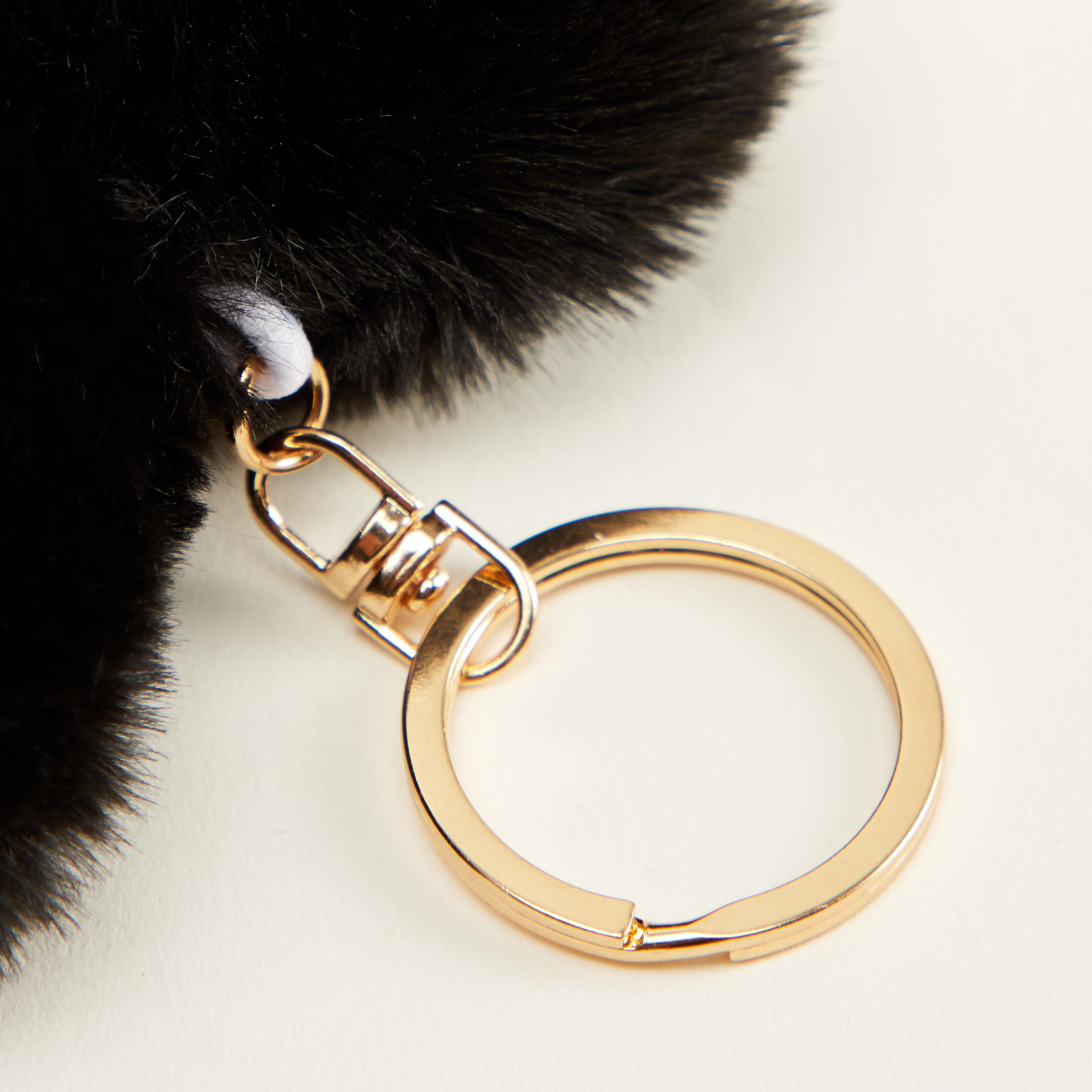 سلسلة مفاتيح بزينة قلب مخملي من جلو-women-clothingaccessories-novelties-image-3