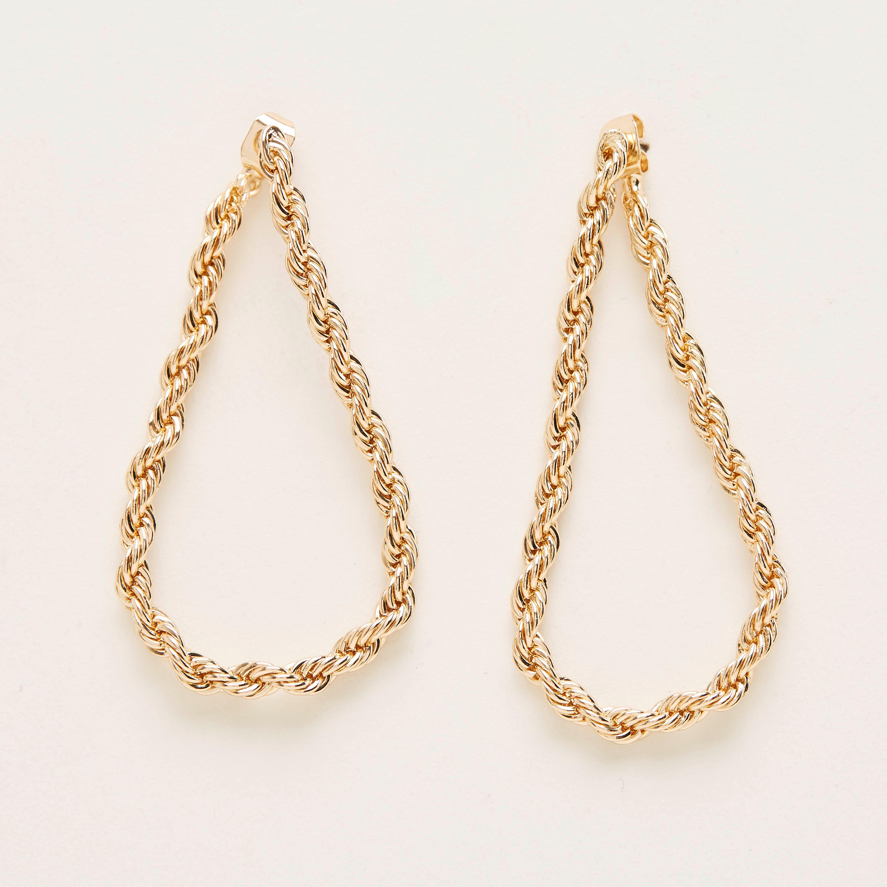 Metallic Teardrop Dangling Earrings-women-watchesandjewellery-jewellery-earrings-image-4