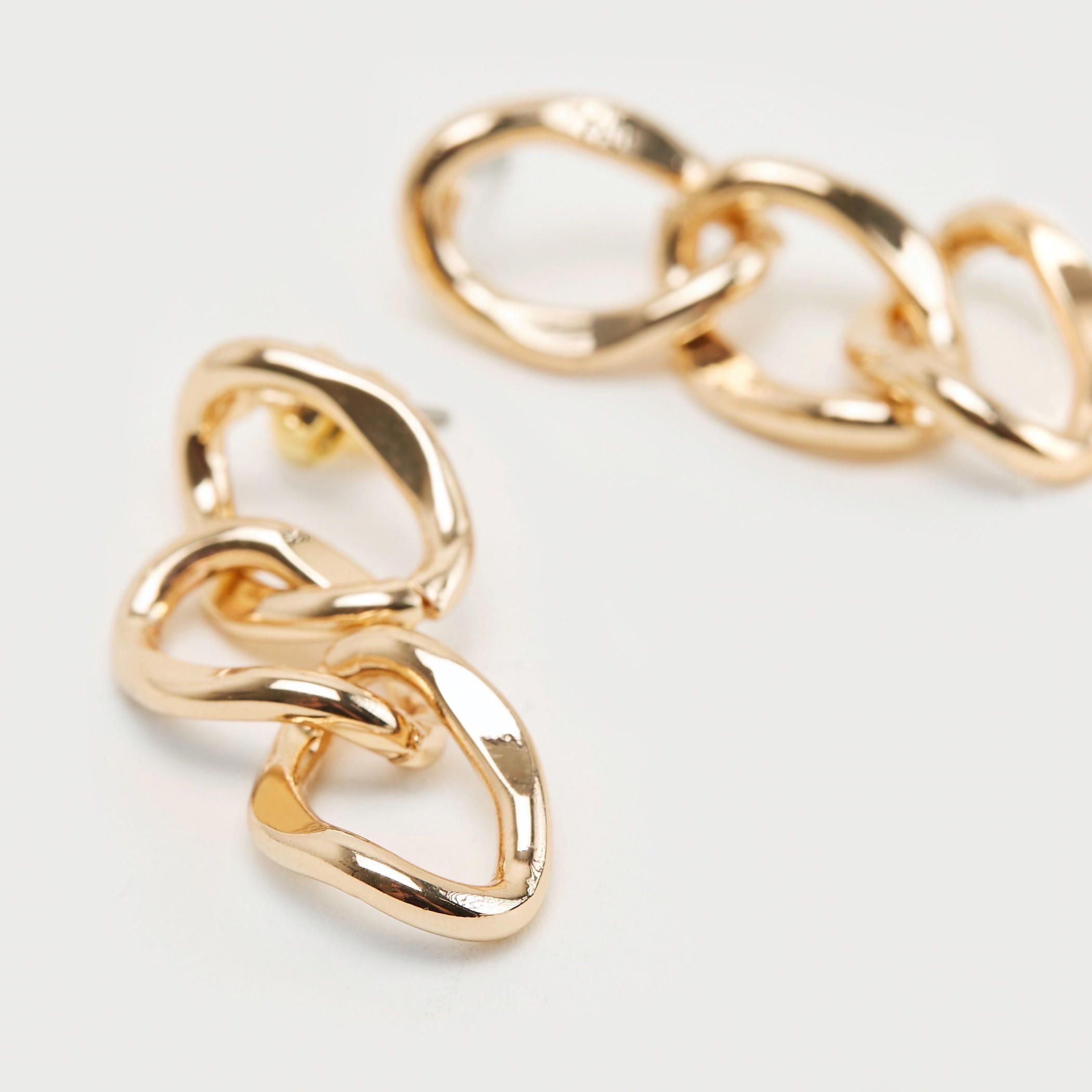 Chunky Chain Dangler Earrings with Push Back Closure-women-watchesandjewellery-jewellery-earrings-image-3