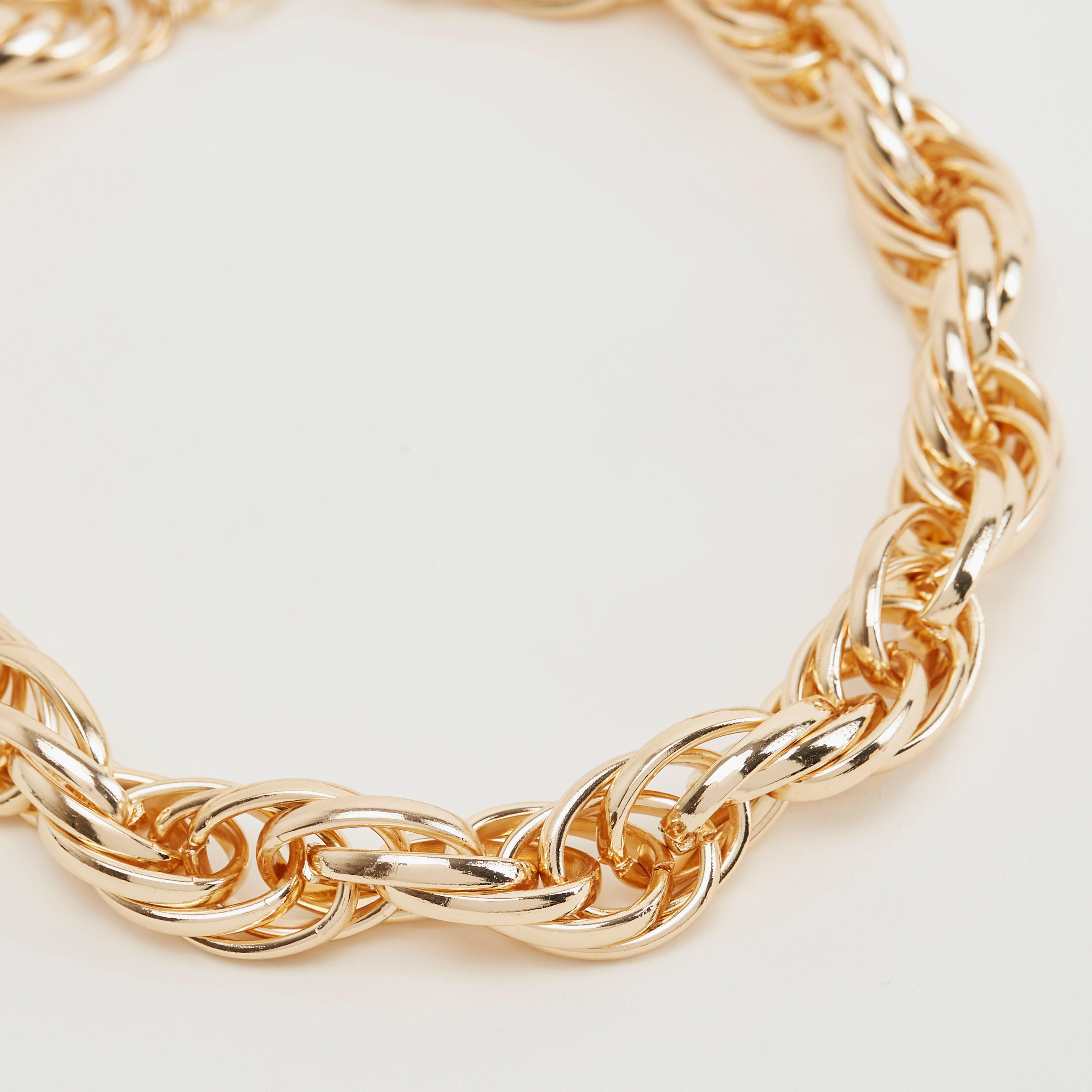 عقد تشوكر بسلسلة ميتاليك مع مشبك إغلاق-women-watchesandjewellery-jewellery-necklacesandpendants-image-2