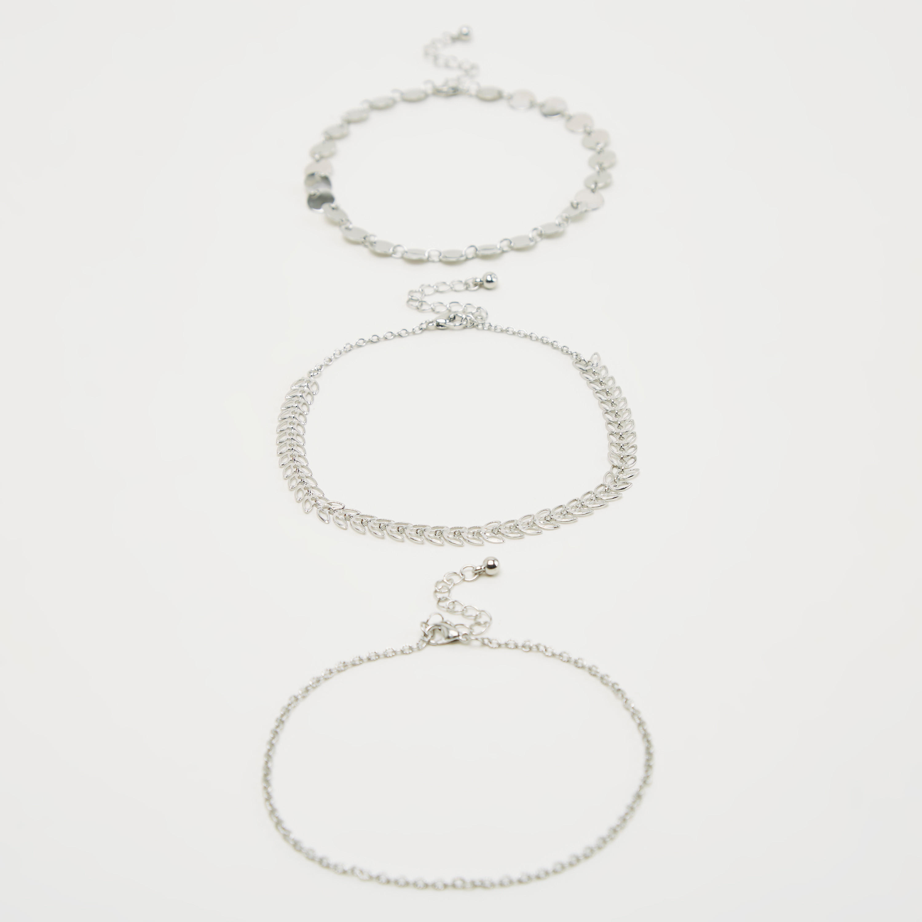 خلخال ميتاليك مزيّن بمشبك إغلاق - طقم من 3-women-watchesandjewellery-jewellery-anklets-image-1