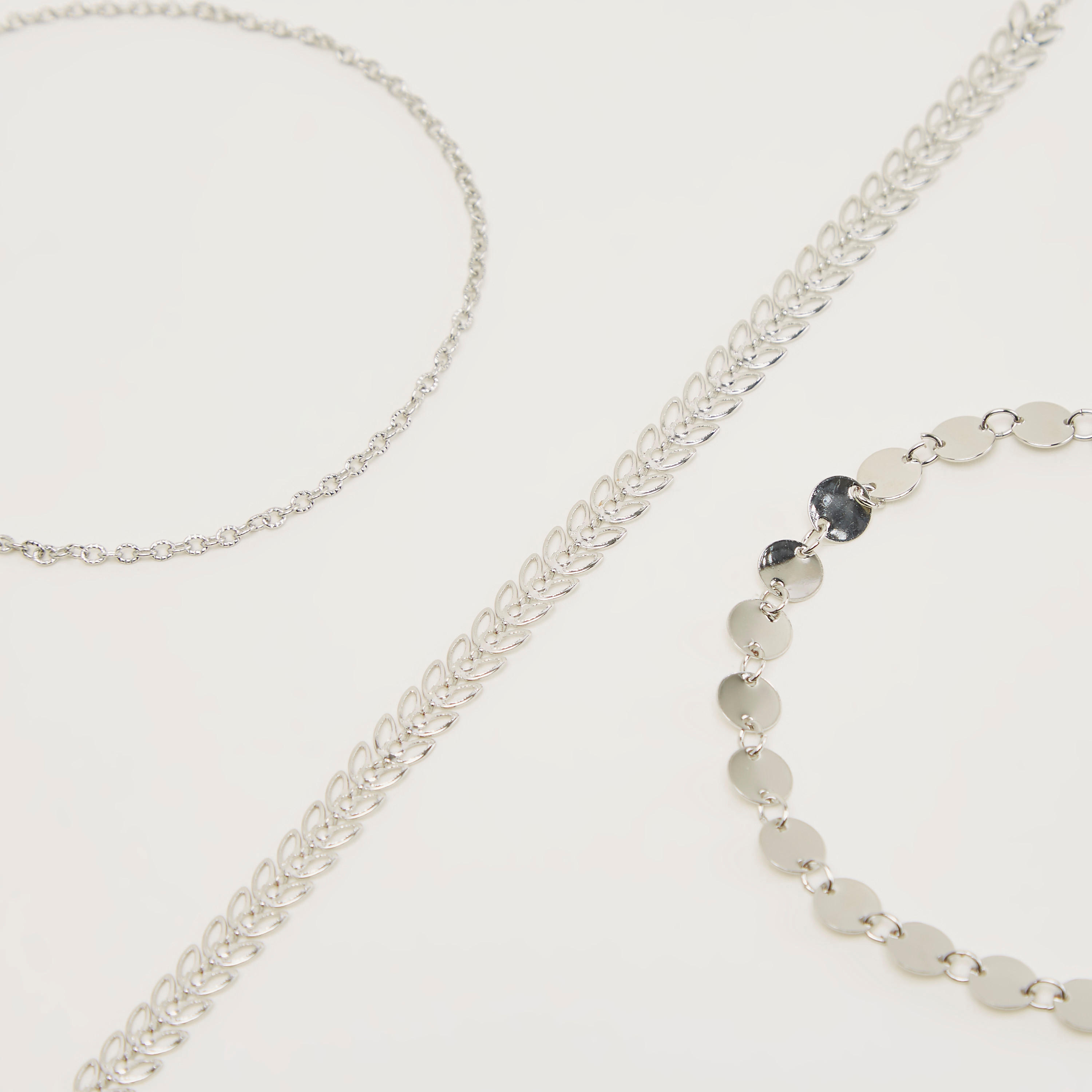 خلخال ميتاليك مزيّن بمشبك إغلاق - طقم من 3-women-watchesandjewellery-jewellery-anklets-image-3
