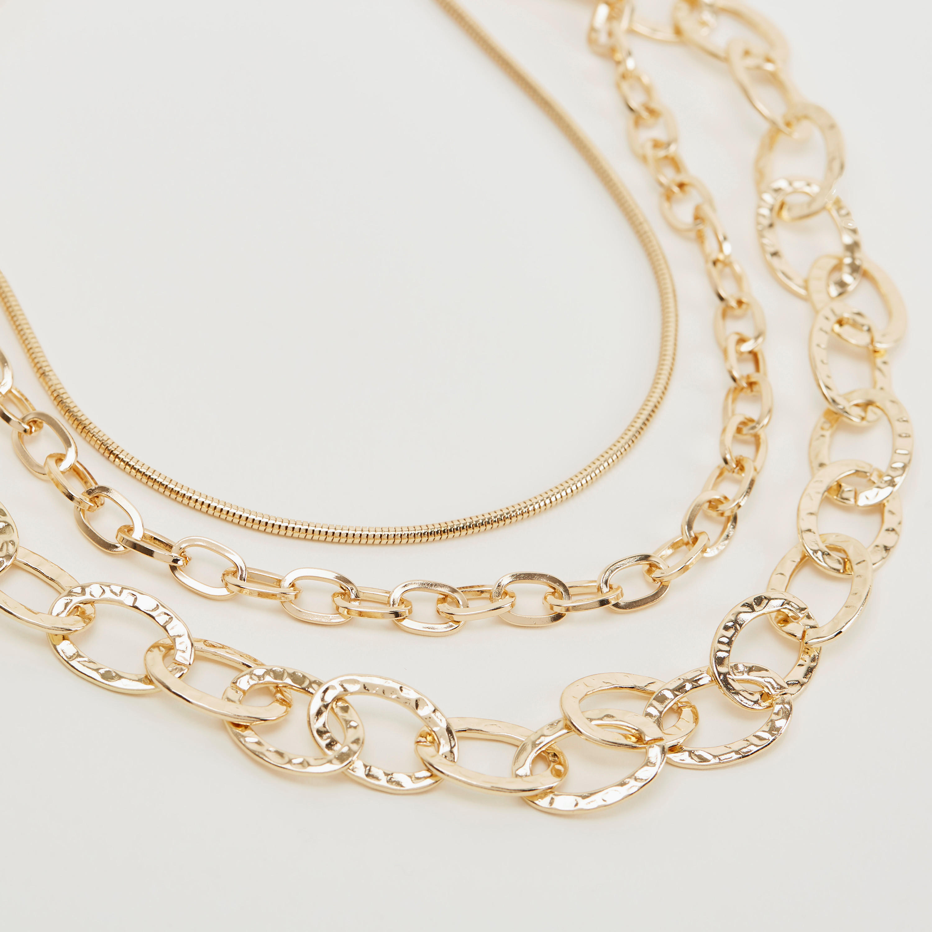 قلادة تشوكر بسلسلة بطبقات ومشبك للإغلاق-women-watchesandjewellery-jewellery-necklacesandpendants-image-1