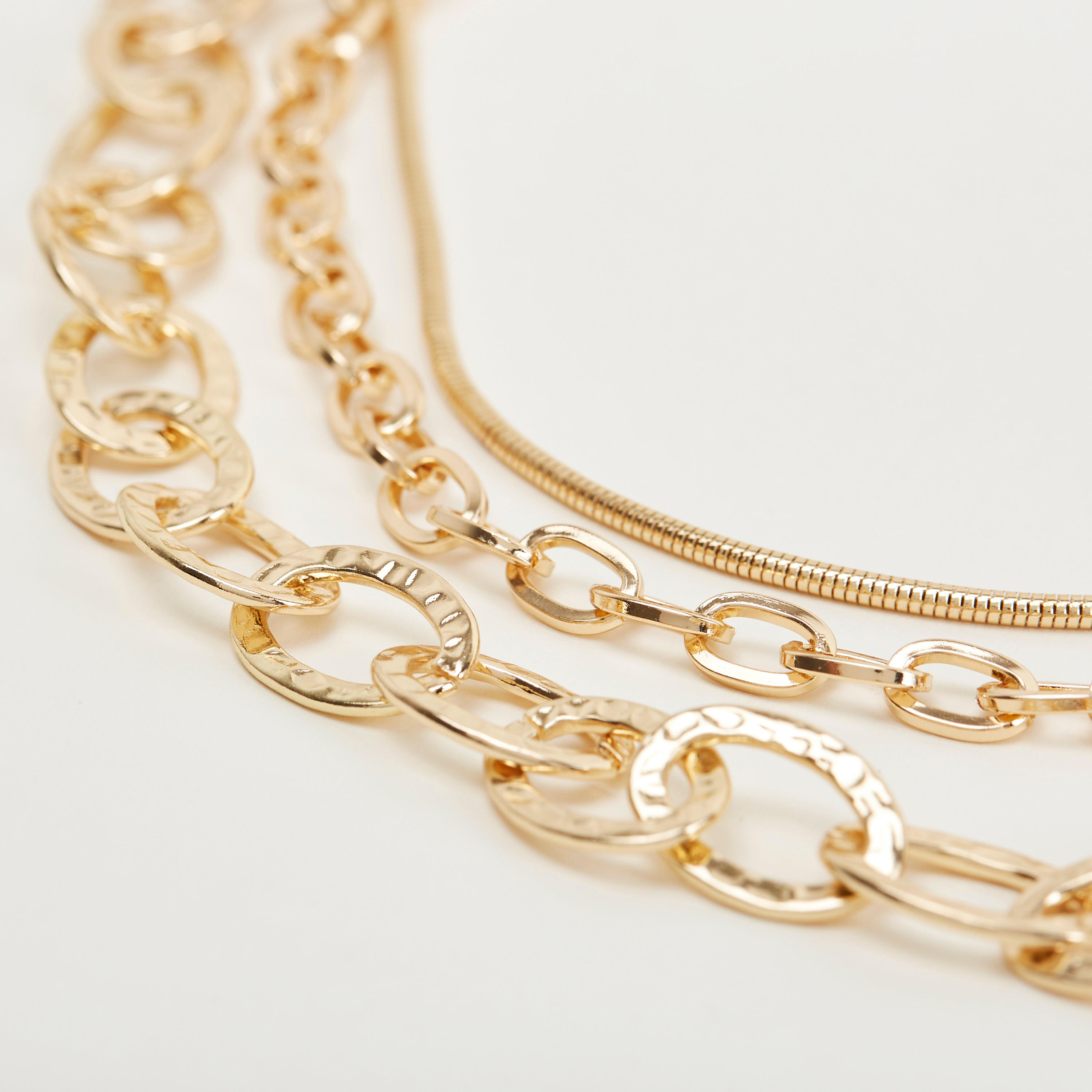 قلادة تشوكر بسلسلة بطبقات ومشبك للإغلاق-women-watchesandjewellery-jewellery-necklacesandpendants-image-3