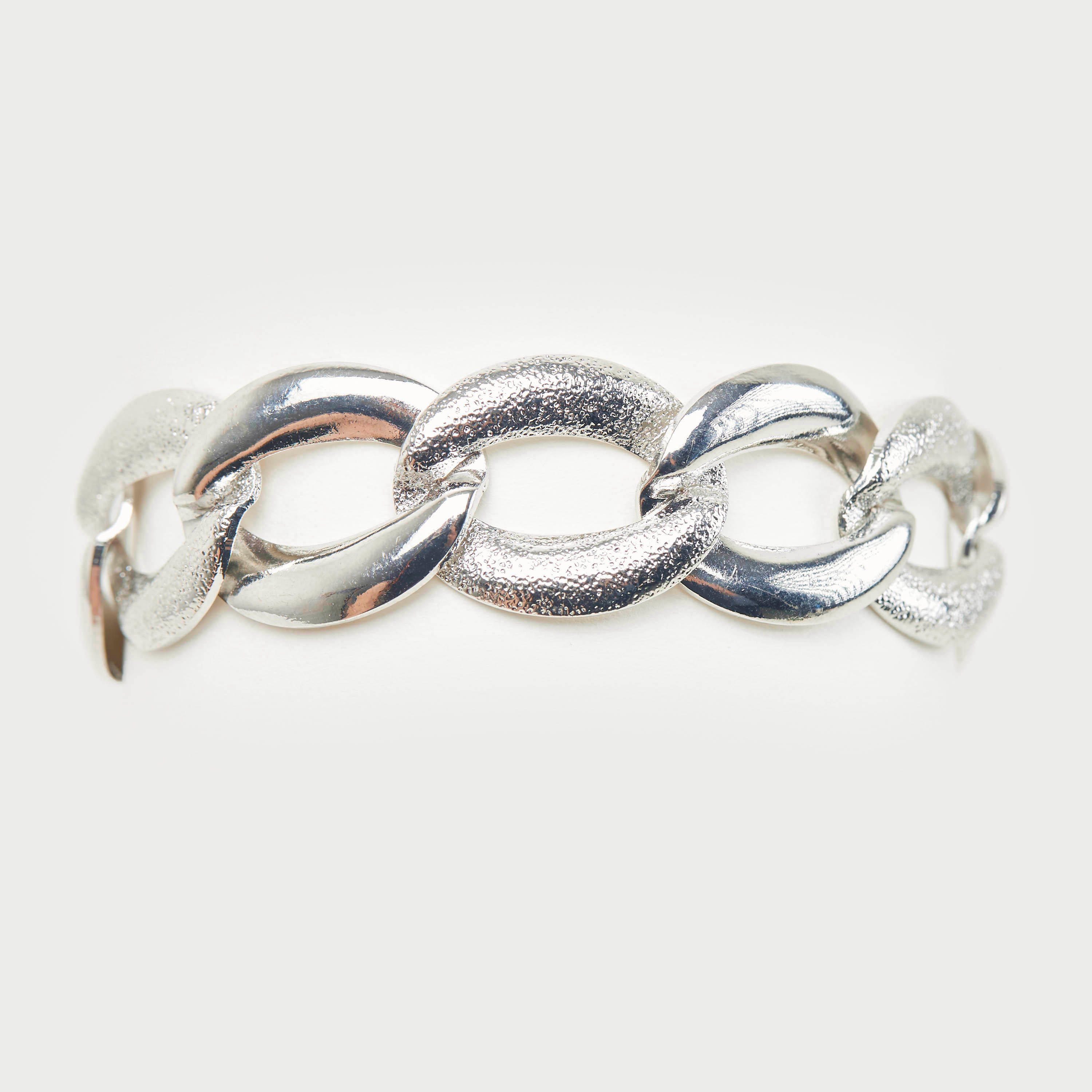 Metallic Chain Link Bracelet with Lobster Clasp-women-watchesandjewellery-jewellery-banglesandbracelets-image-5