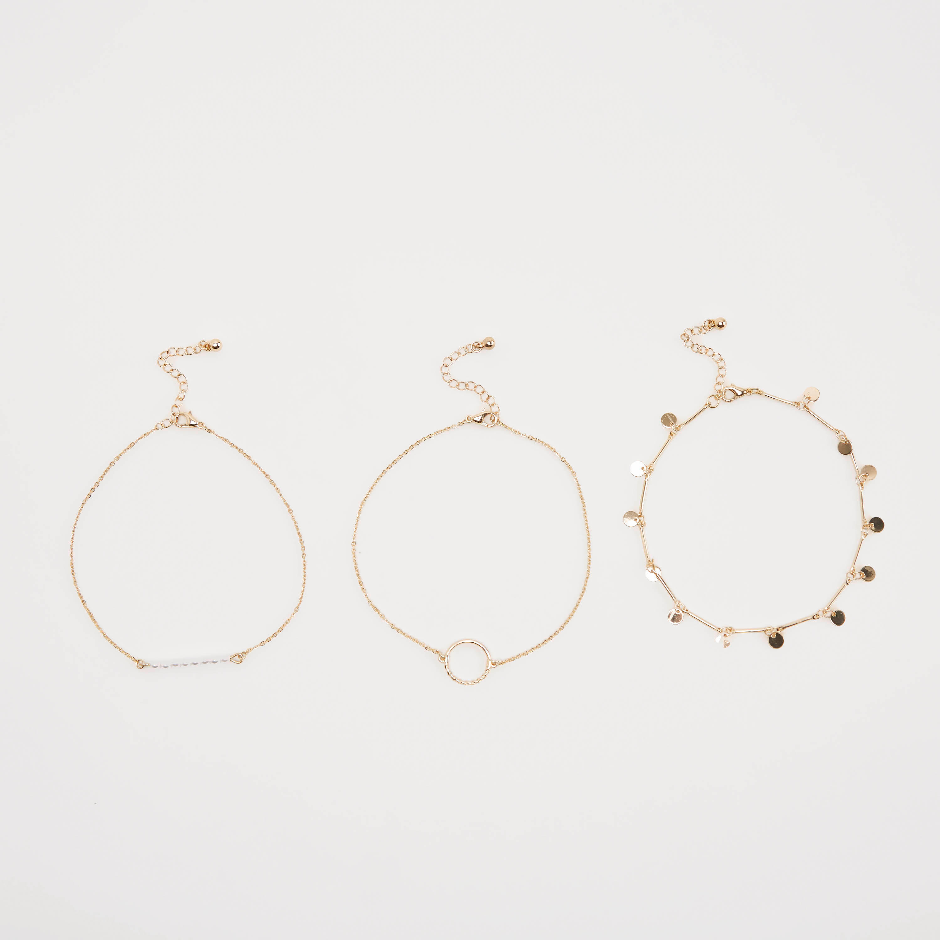 أساور مزيّنة بمشبك إغلاق - طقم من 3 قطع-women-watchesandjewellery-jewellery-banglesandbracelets-image-4