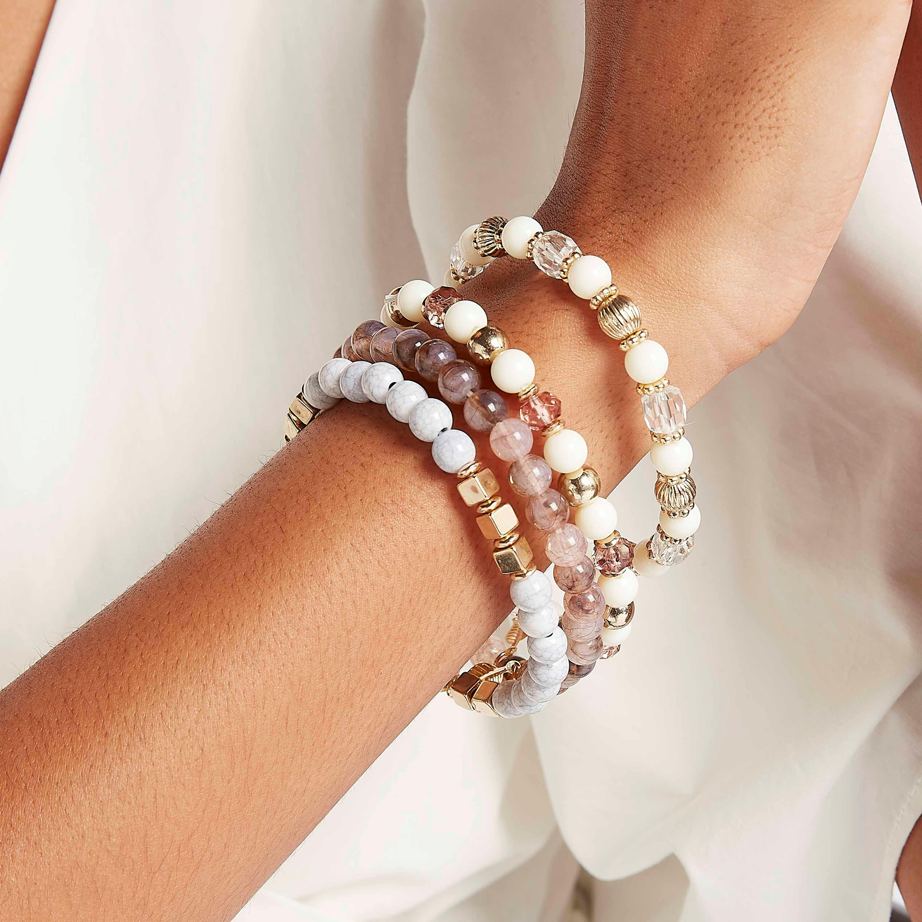 أساور مزيّنة- طقم من 4 قطع-women-watchesandjewellery-jewellery-banglesandbracelets-image-4