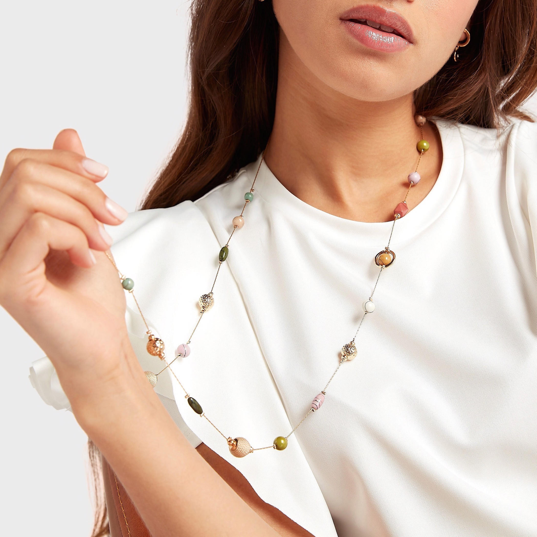 عقد مزين بالخرز-women-watchesandjewellery-jewellery-necklacesandpendants-image-4