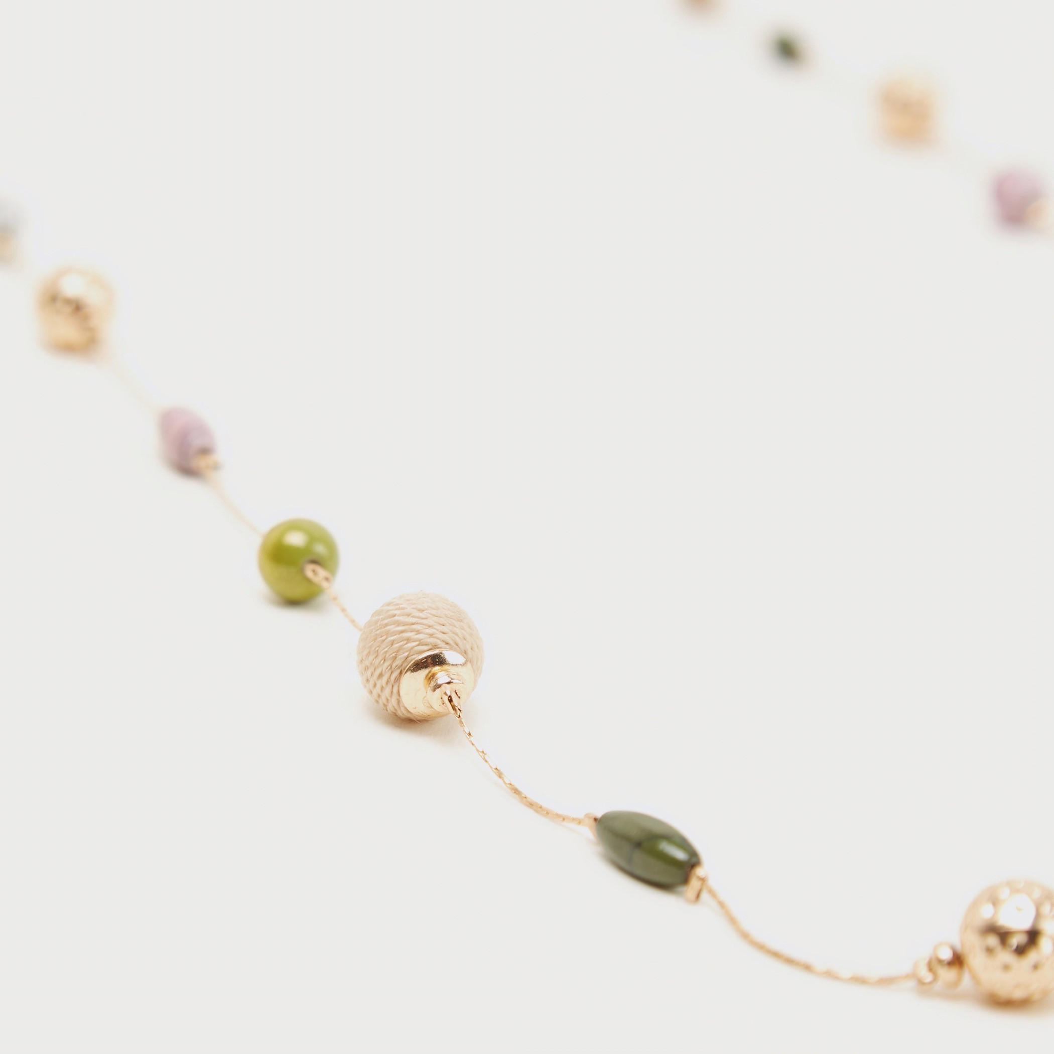 عقد مزين بالخرز-women-watchesandjewellery-jewellery-necklacesandpendants-image-3