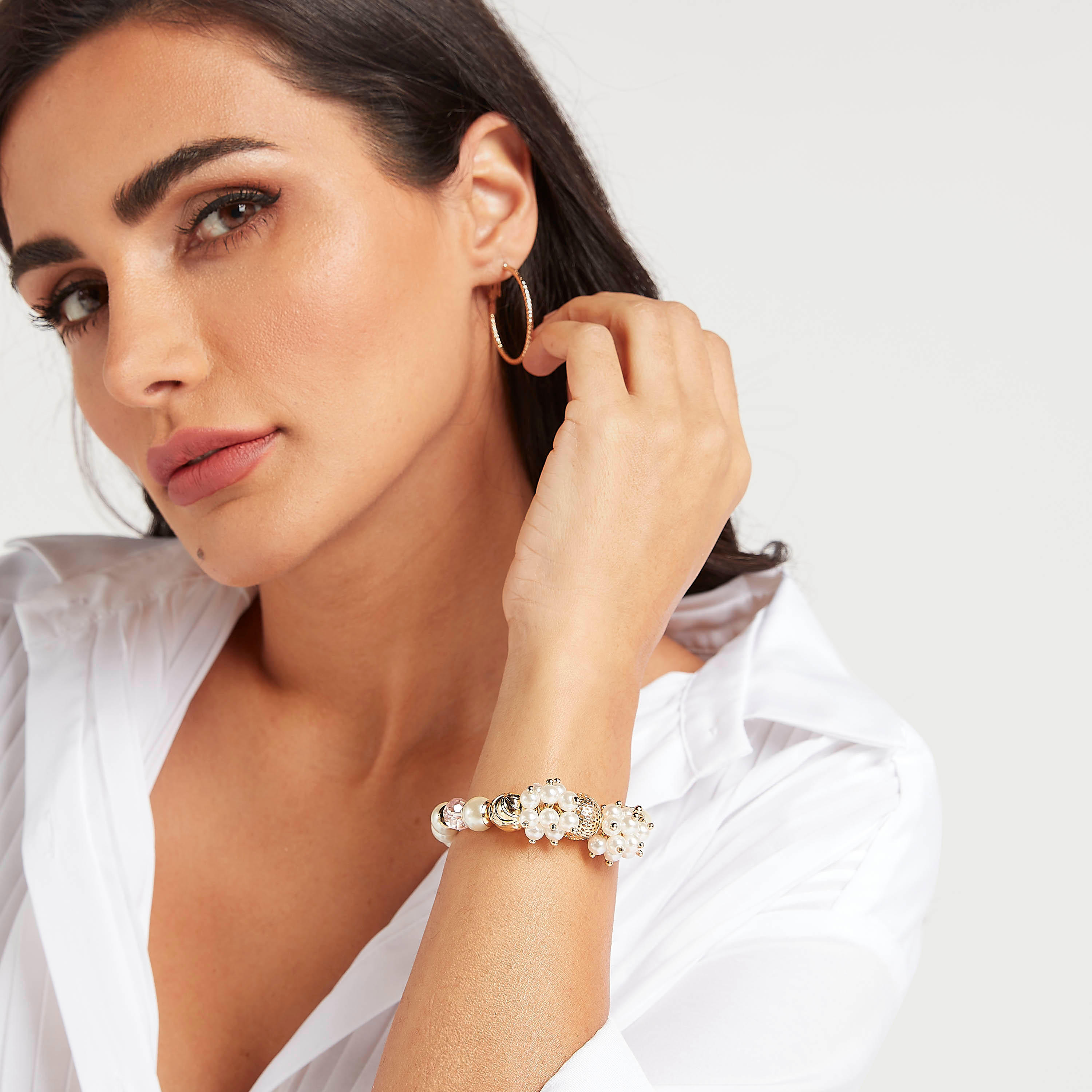 سوار مزيّن-women-watchesandjewellery-jewellery-banglesandbracelets-image-2