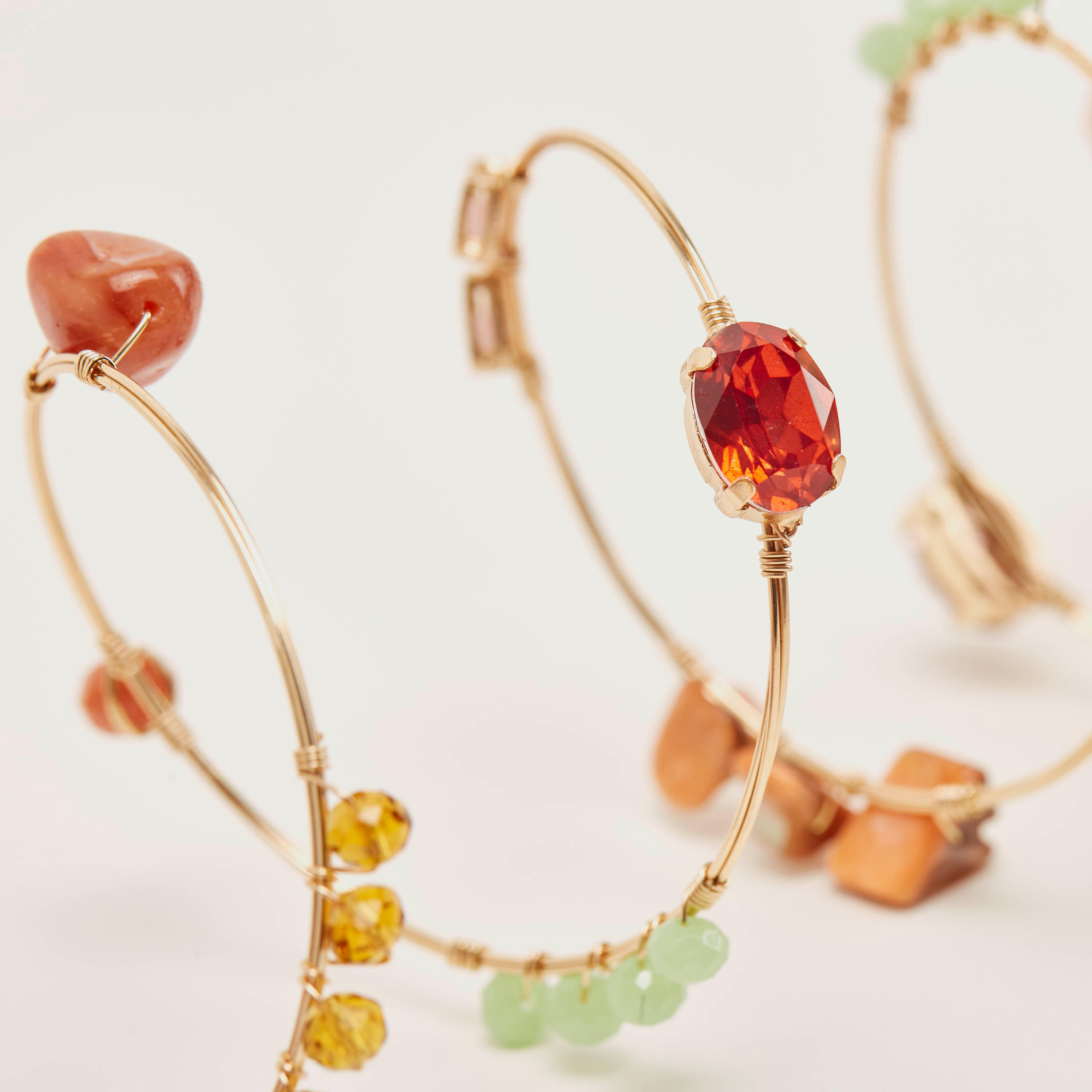 سوار مزيّن-women-watchesandjewellery-jewellery-banglesandbracelets-image-3