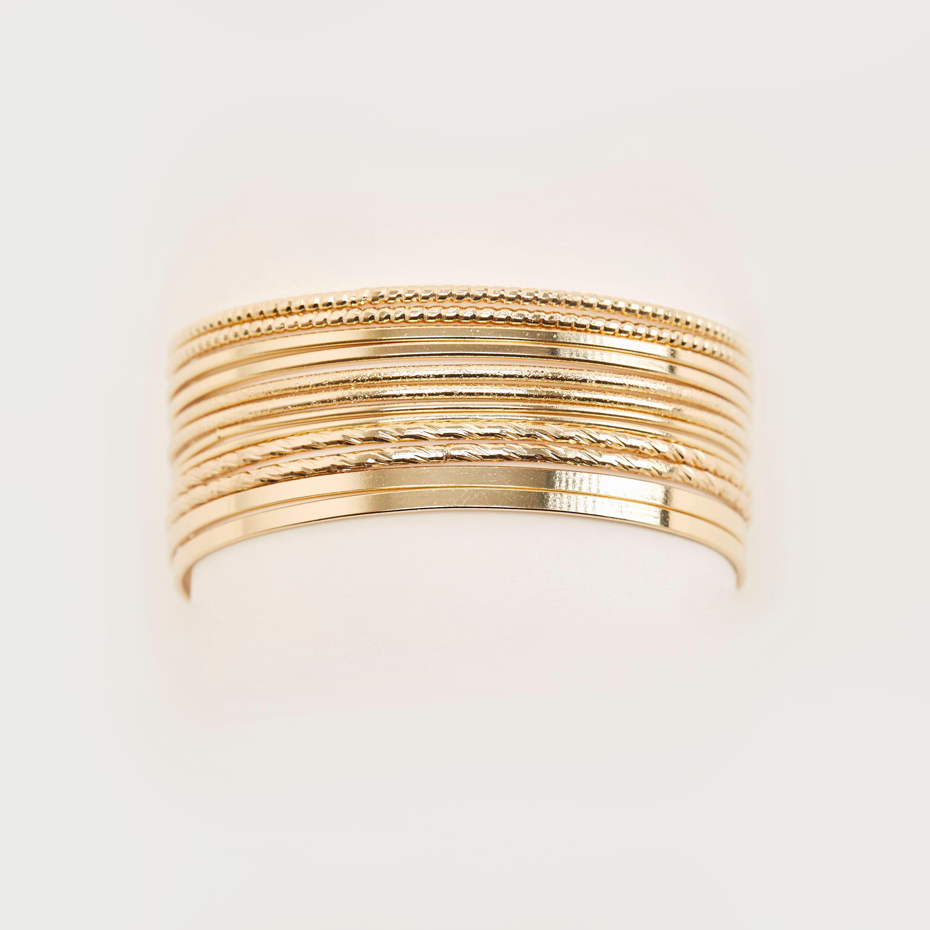 أساور ميتاليك بارزة الملمس - طقم من 12-women-watchesandjewellery-jewellery-banglesandbracelets-image-5
