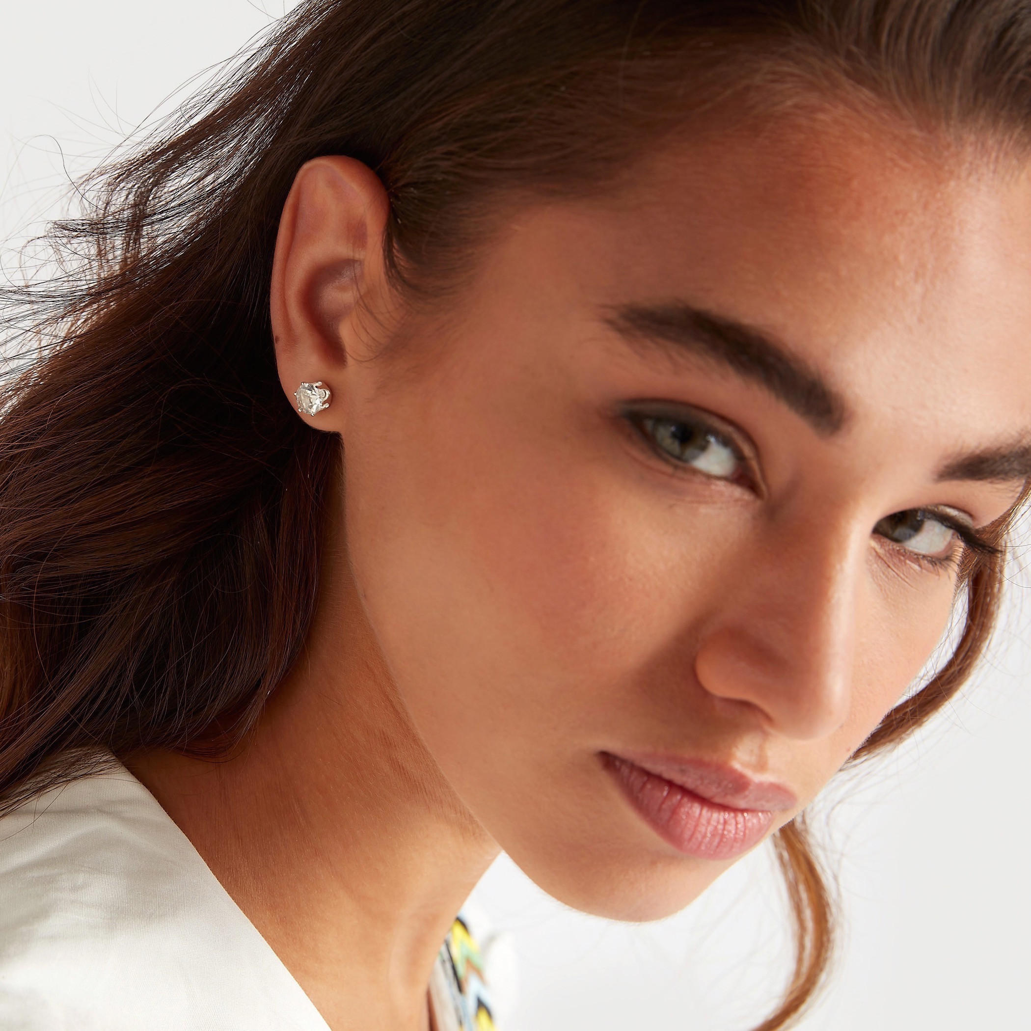 طقم حلقان مرصّع بتزيينات - 9 قطع-women-watchesandjewellery-jewellery-earrings-image-2