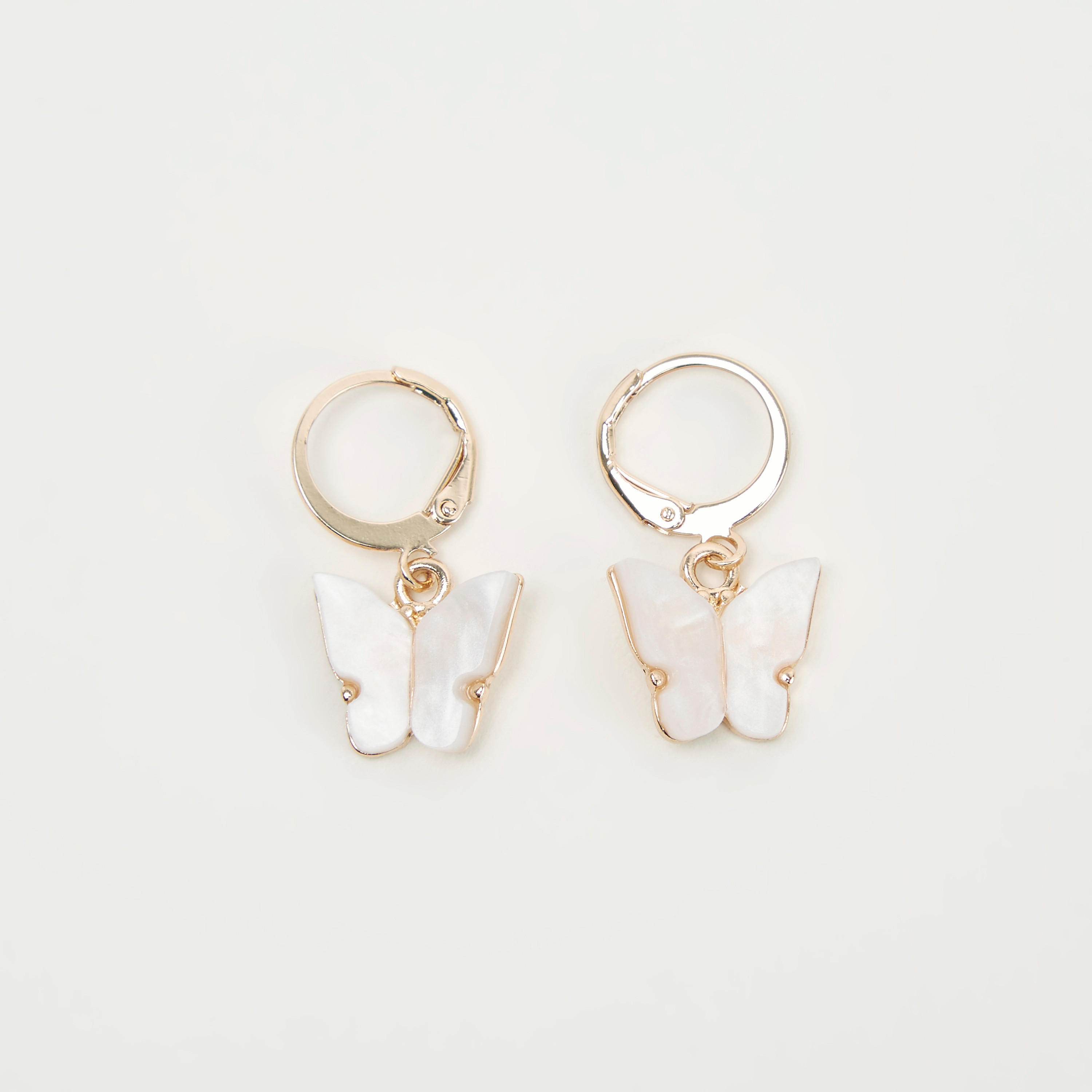 أقراط متدليّة بتصميم فراشة-women-watchesandjewellery-jewellery-earrings-image-3