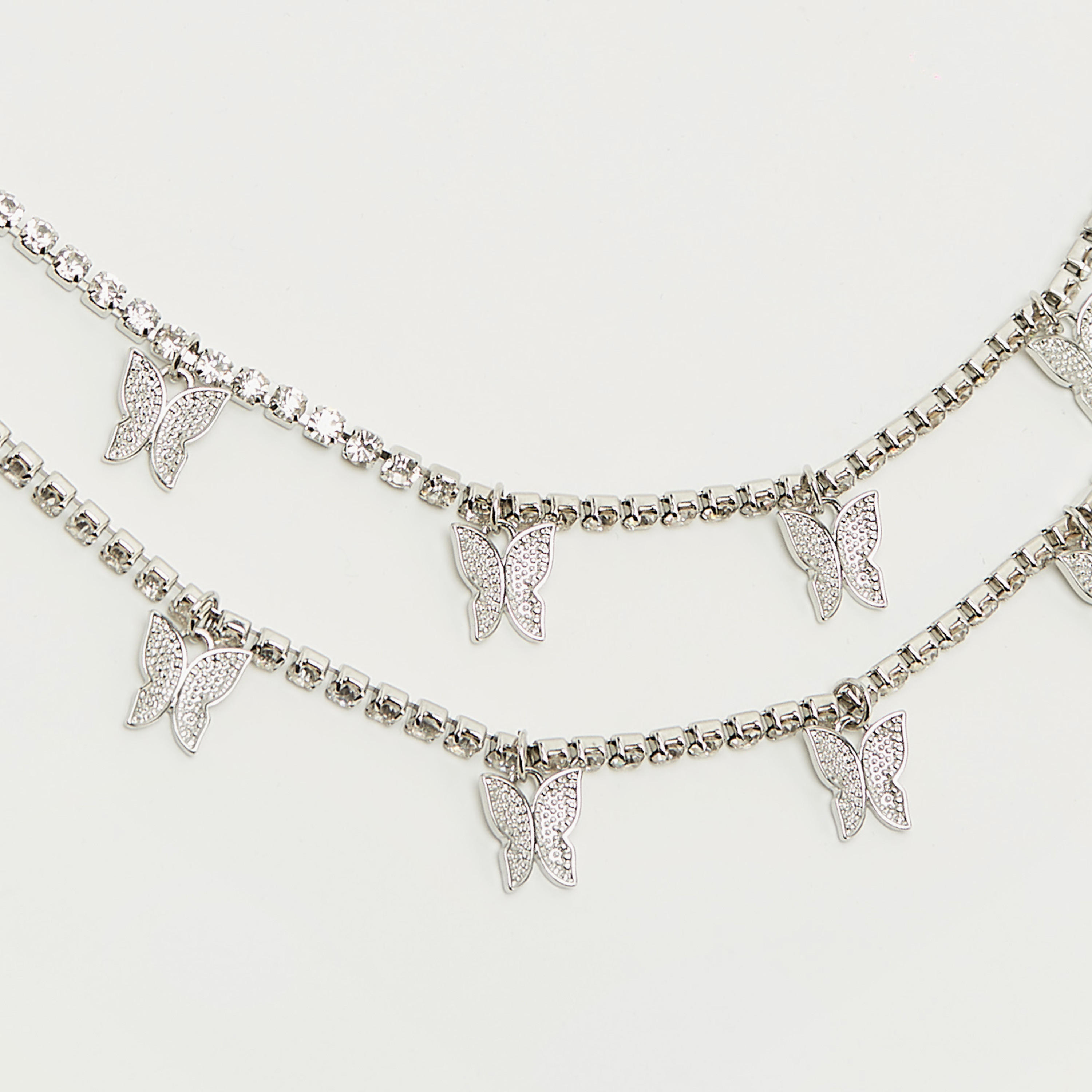 عقد متعدد الطبقات مزيّن بدلّاية فراشة ومشبك إغلاق-women-watchesandjewellery-jewellery-necklacesandpendants-image-2