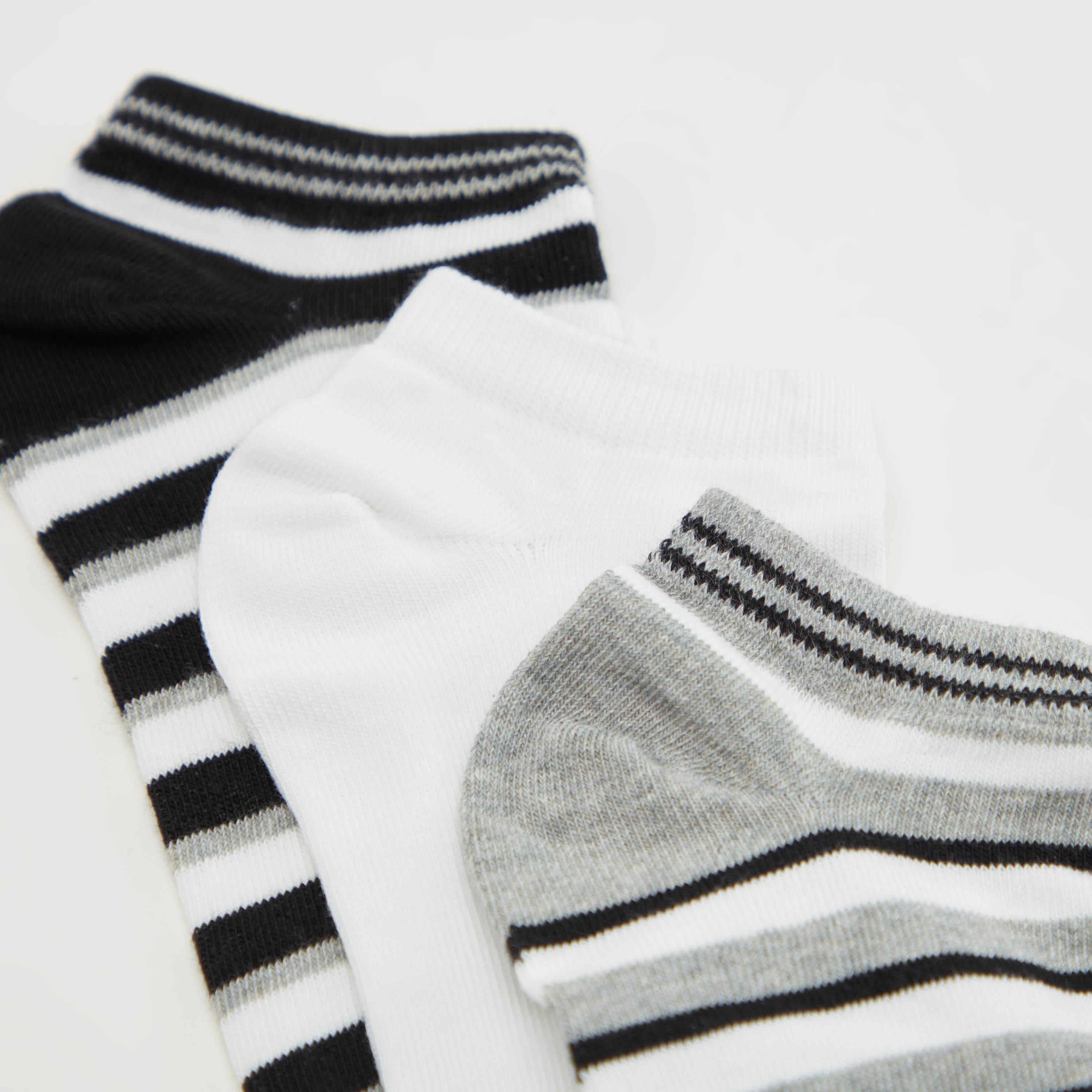 Set of 3 - Assorted Striped Ankle Length Socks-women-socksandstockings-image-3
