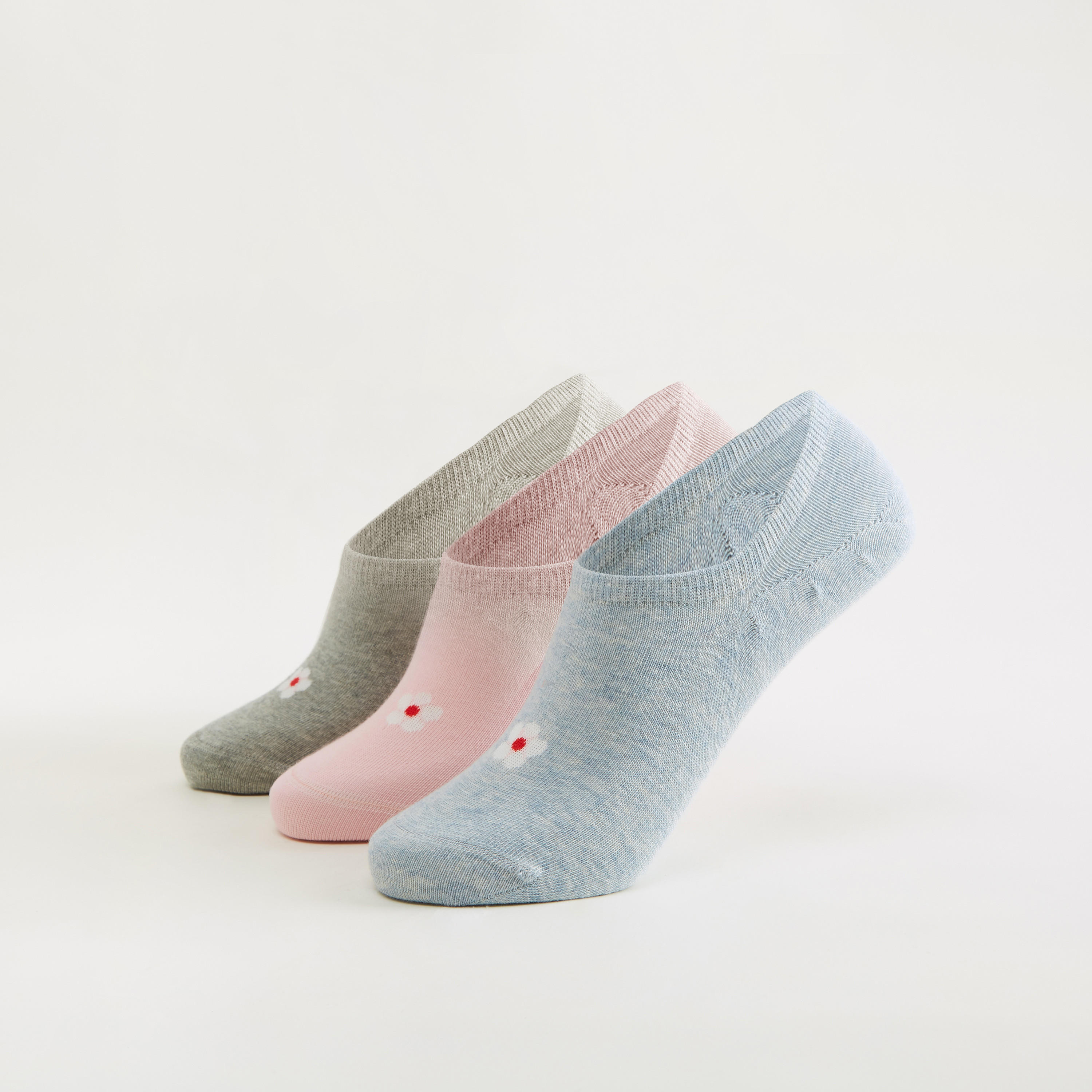 جوارب غير مرئيّة بطبعات أزهار  - طقم من 3-women-socksandstockings-image-1