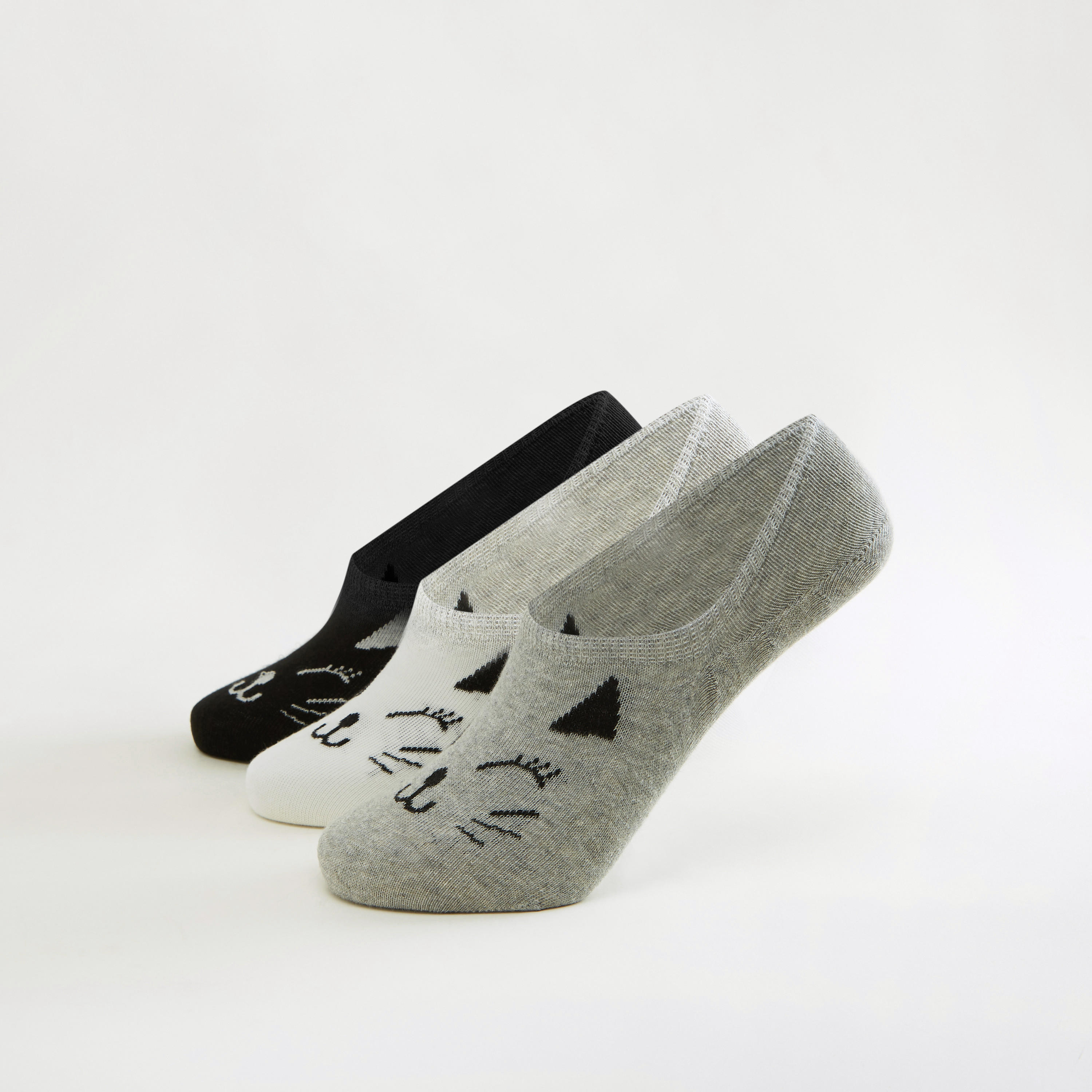 جوارب غير مرئية بطبعات - طقم من 3 أزواج-women-socksandstockings-image-1