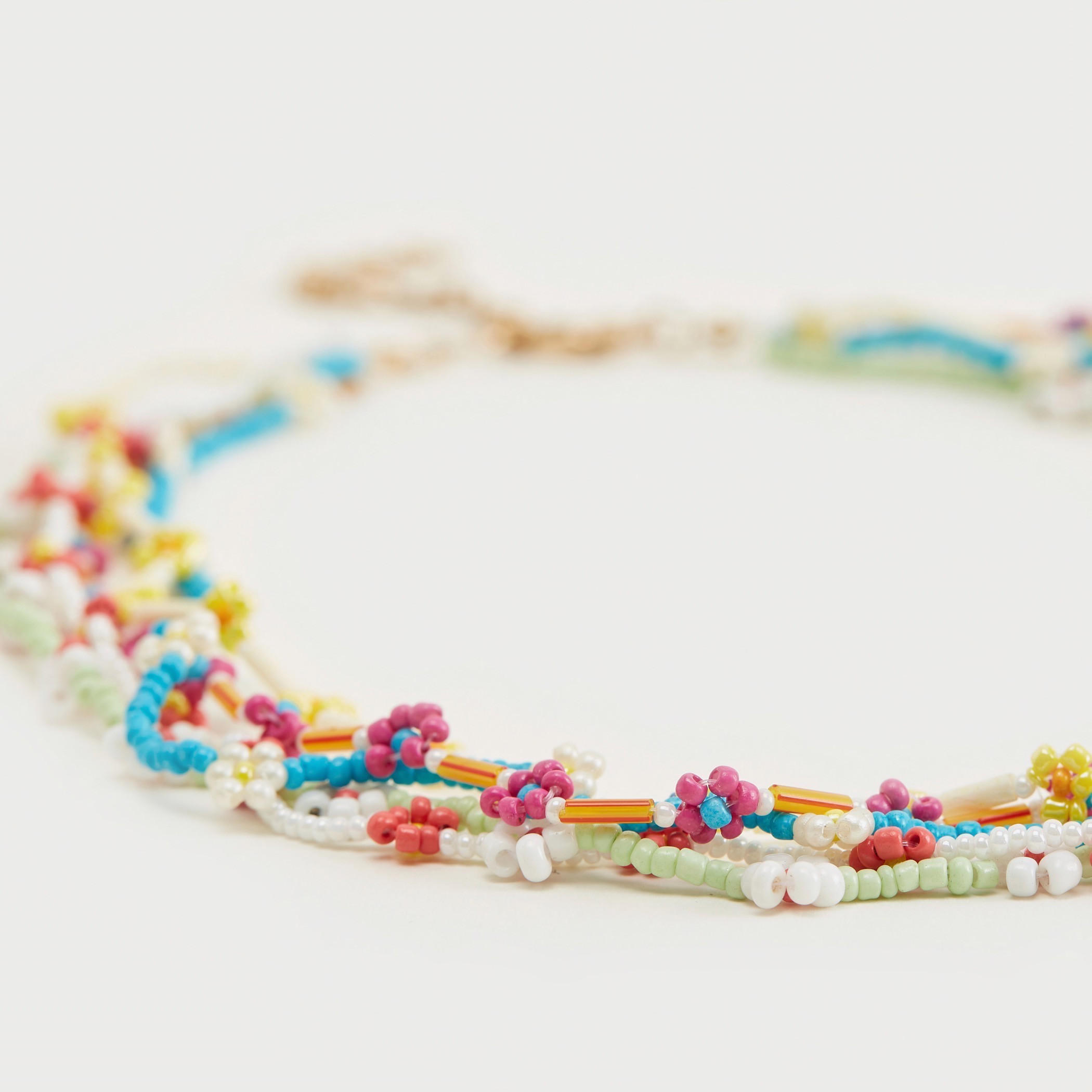 Bead Embellished Necklace with Lobster Clasp-women-watchesandjewellery-jewellery-necklacesandpendants-image-3