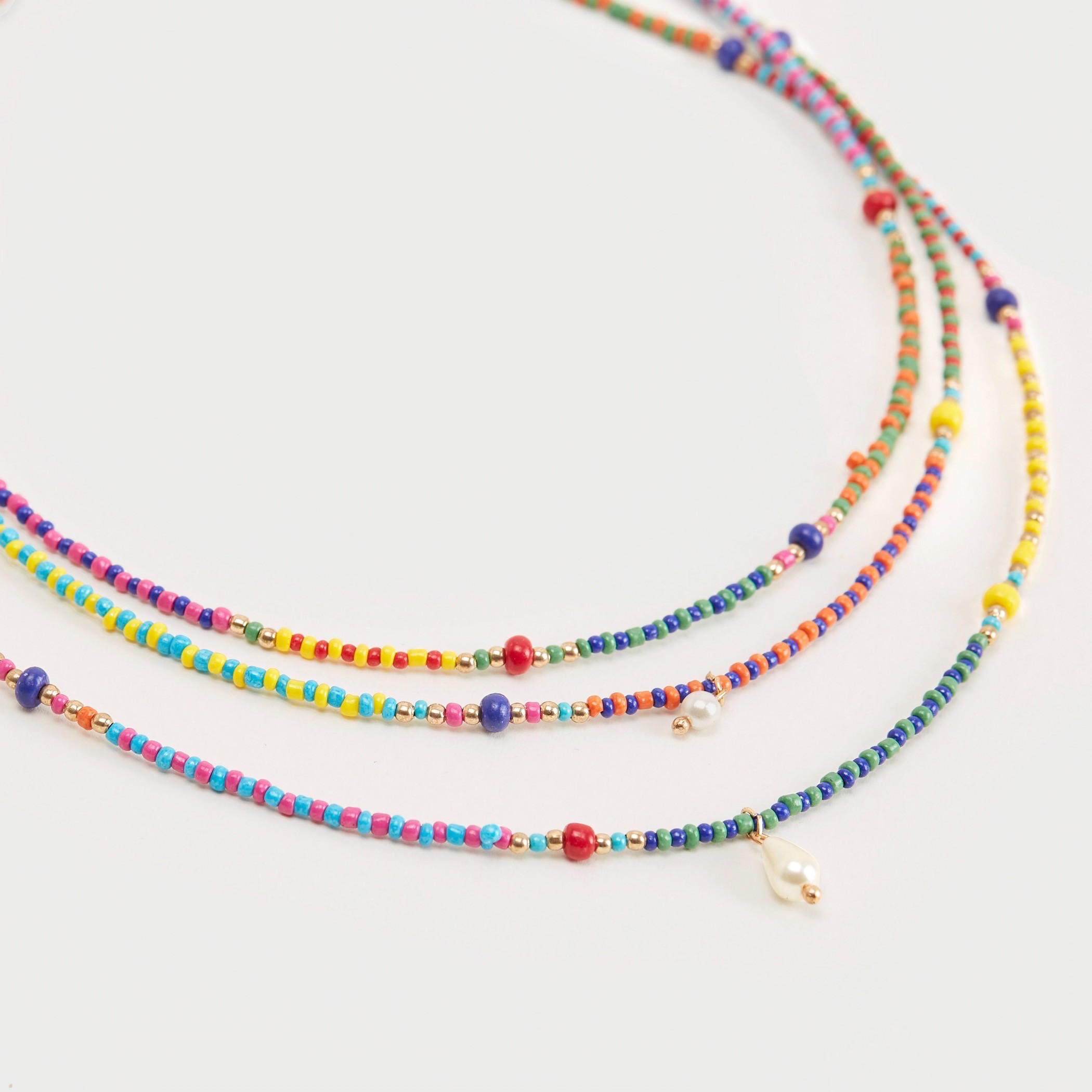 عقد مزين متعدد الطبقات بمشبك إغلاق-women-watchesandjewellery-jewellery-necklacesandpendants-image-1