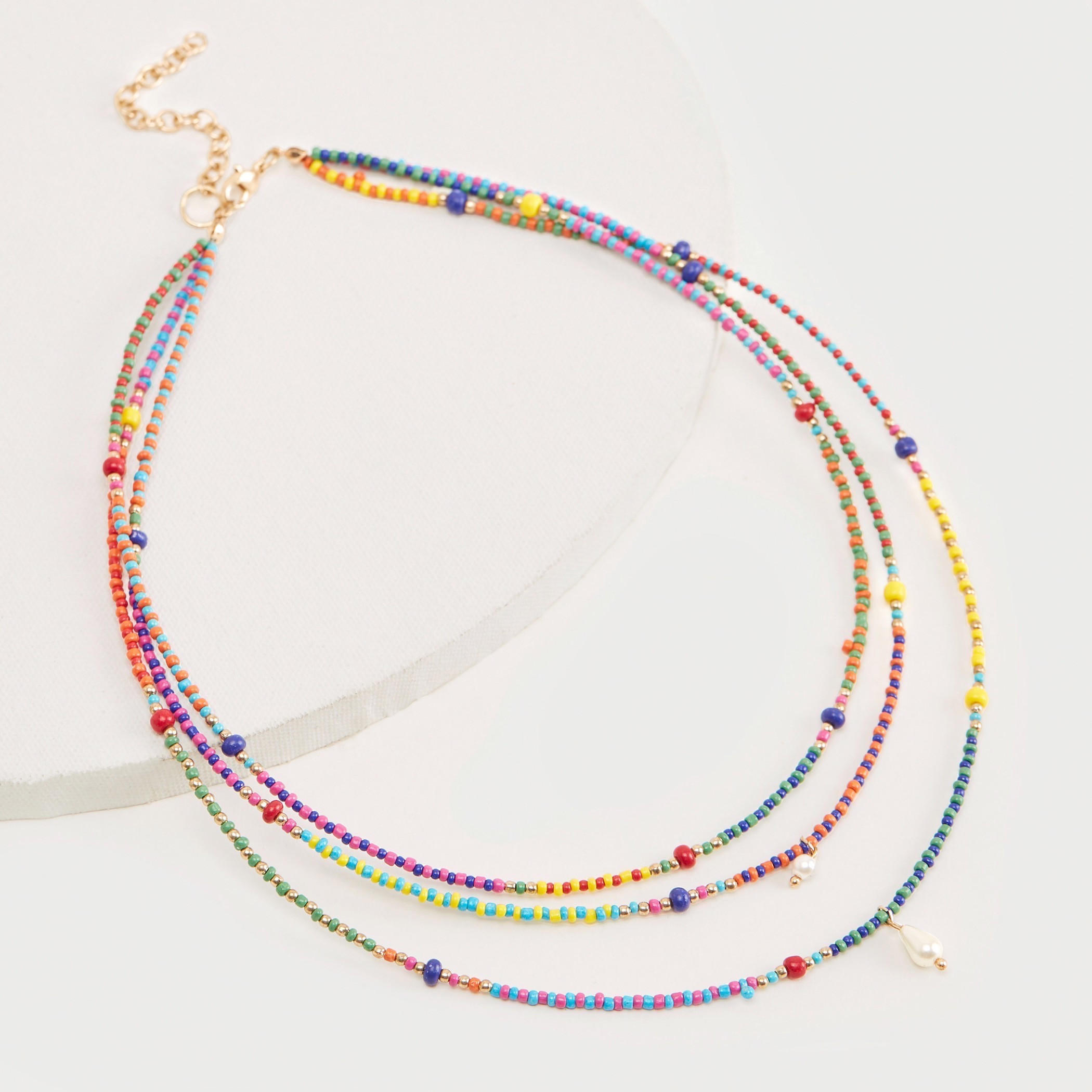 عقد مزين متعدد الطبقات بمشبك إغلاق-women-watchesandjewellery-jewellery-necklacesandpendants-image-5