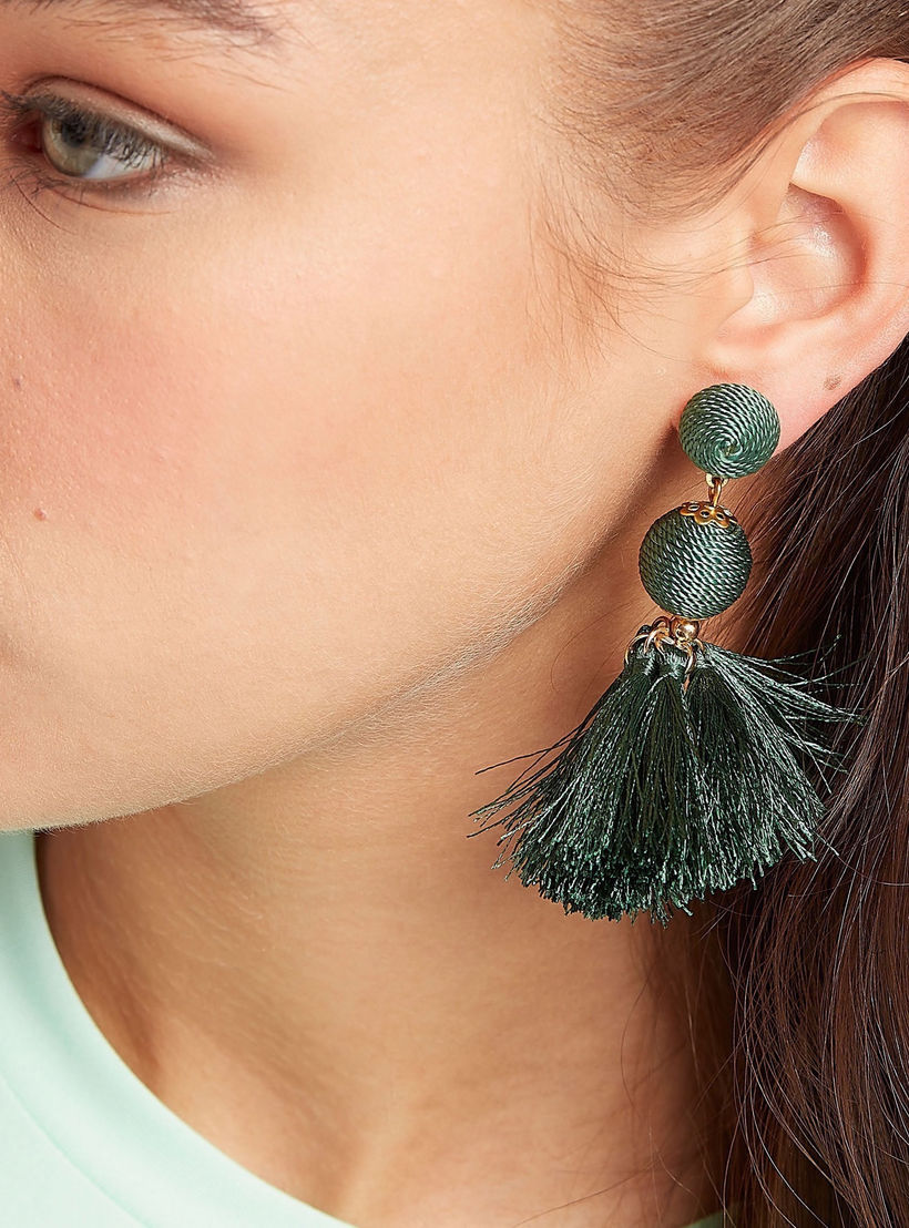 حلقان متدليّة متنوعة ومزينة - طقم من 2-women-watchesandjewellery-jewellery-earrings-image-4