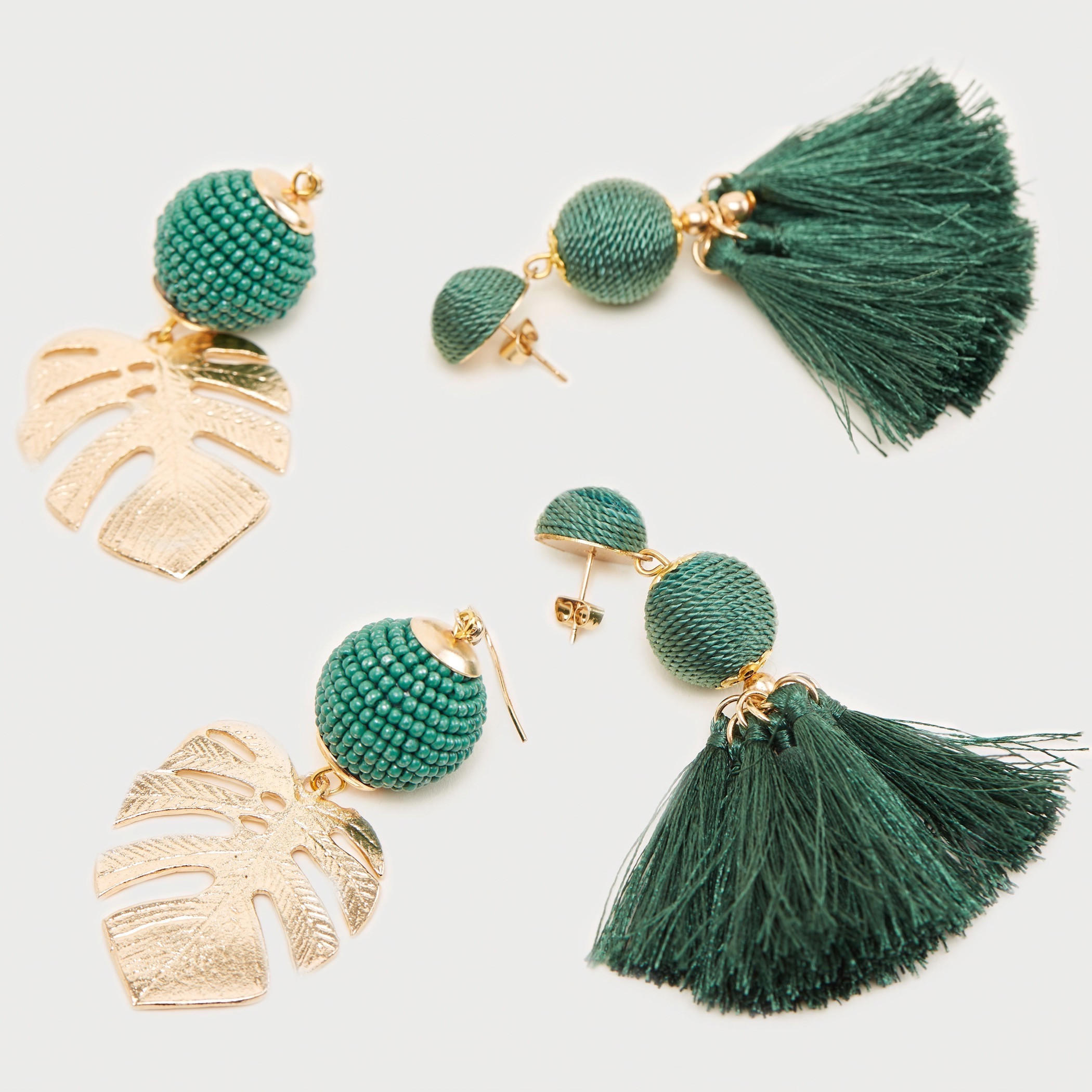 حلقان متدليّة متنوعة ومزينة - طقم من 2-women-watchesandjewellery-jewellery-earrings-image-1