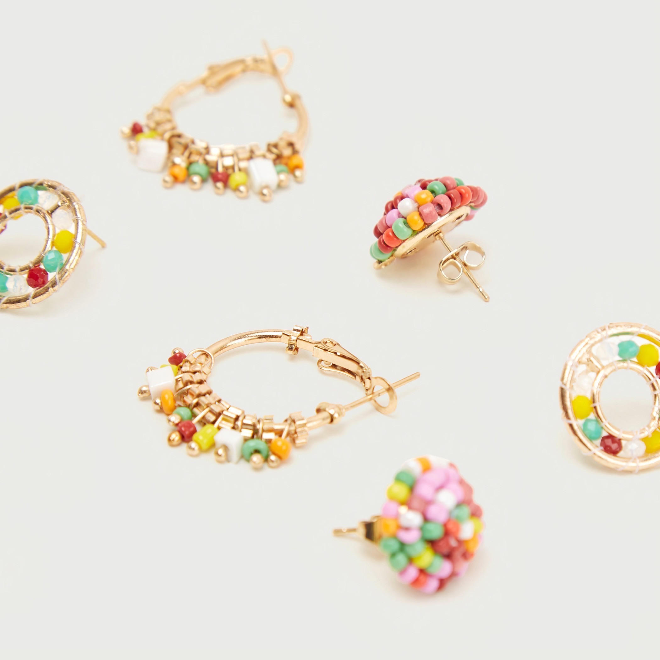 حلقان بتزيينات متنوعة - طقم من 3-women-watchesandjewellery-jewellery-earrings-image-5