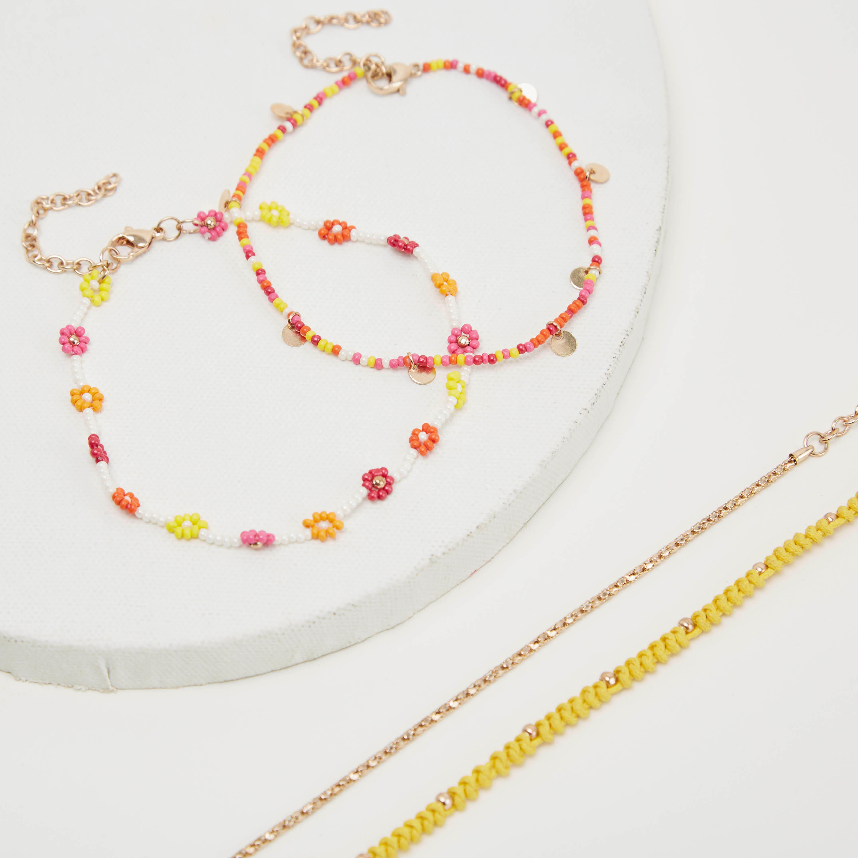 خلخال ميتاليك مزيّن بمشبك إغلاق - طقم من 4-women-watchesandjewellery-jewellery-anklets-image-5