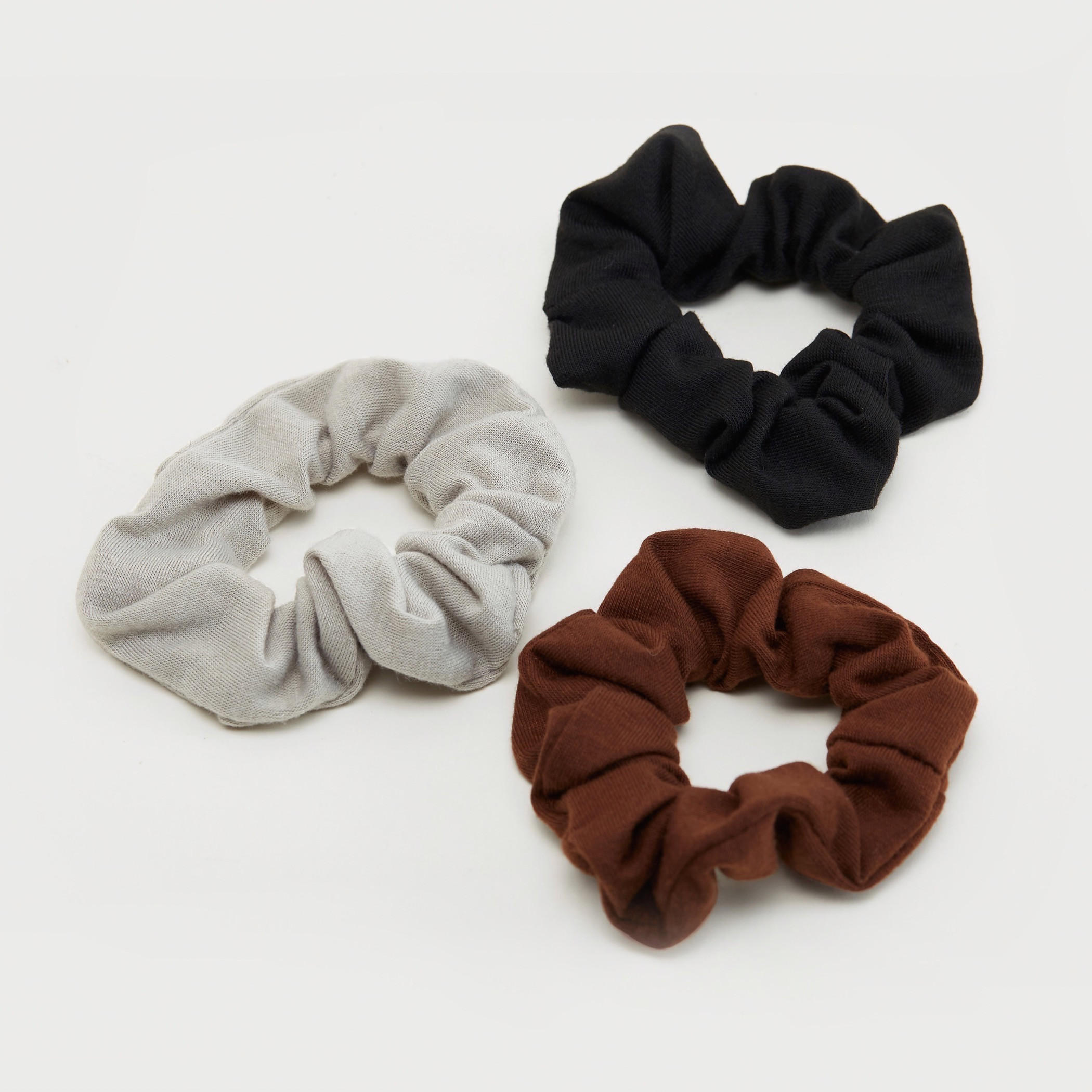 ربطات شعر مطّاطيّة سادة - طقم من 3-women-hairaccessories-image-3