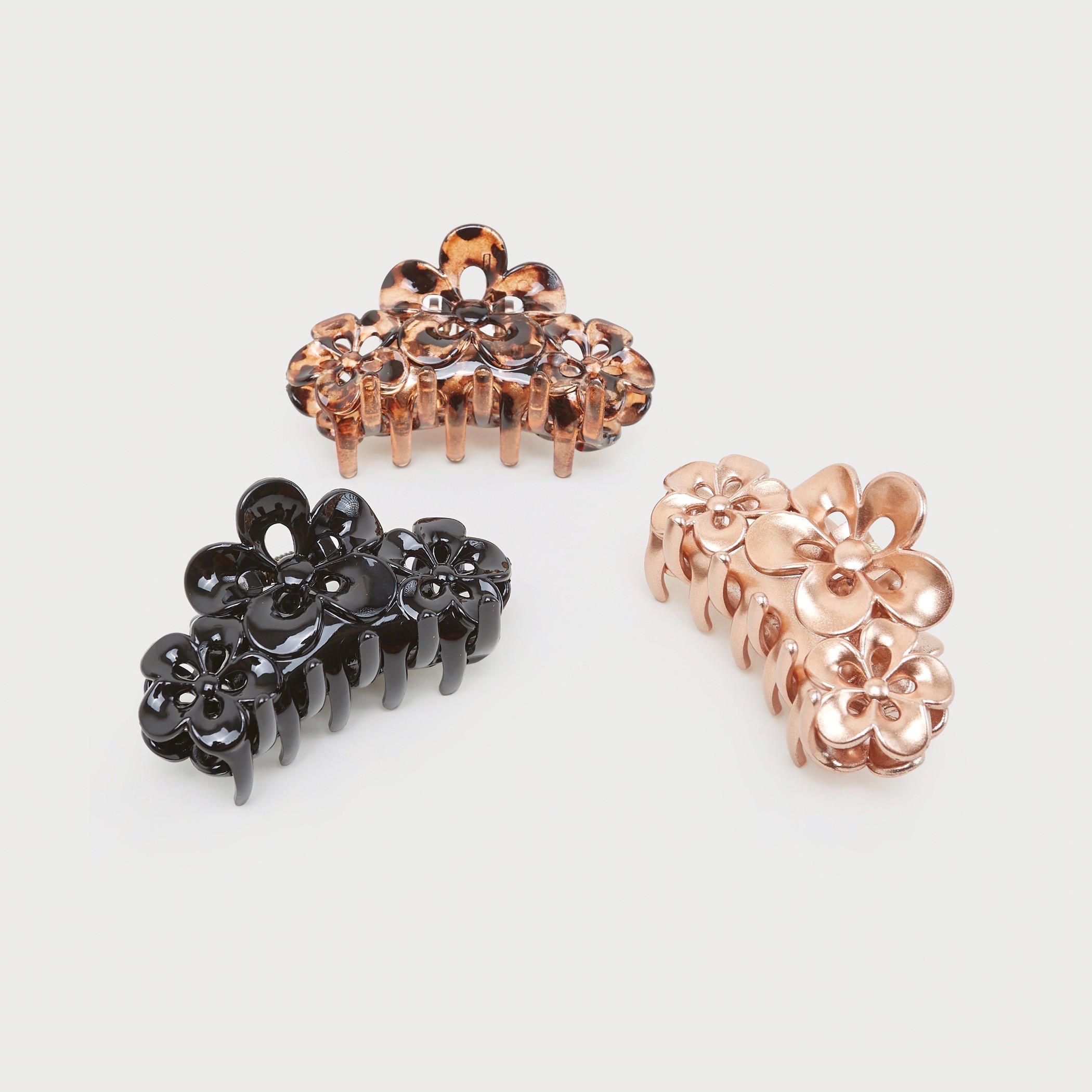 مشابك شعر بتصميم أزهار - طقم من 3-women-hairaccessories-image-1