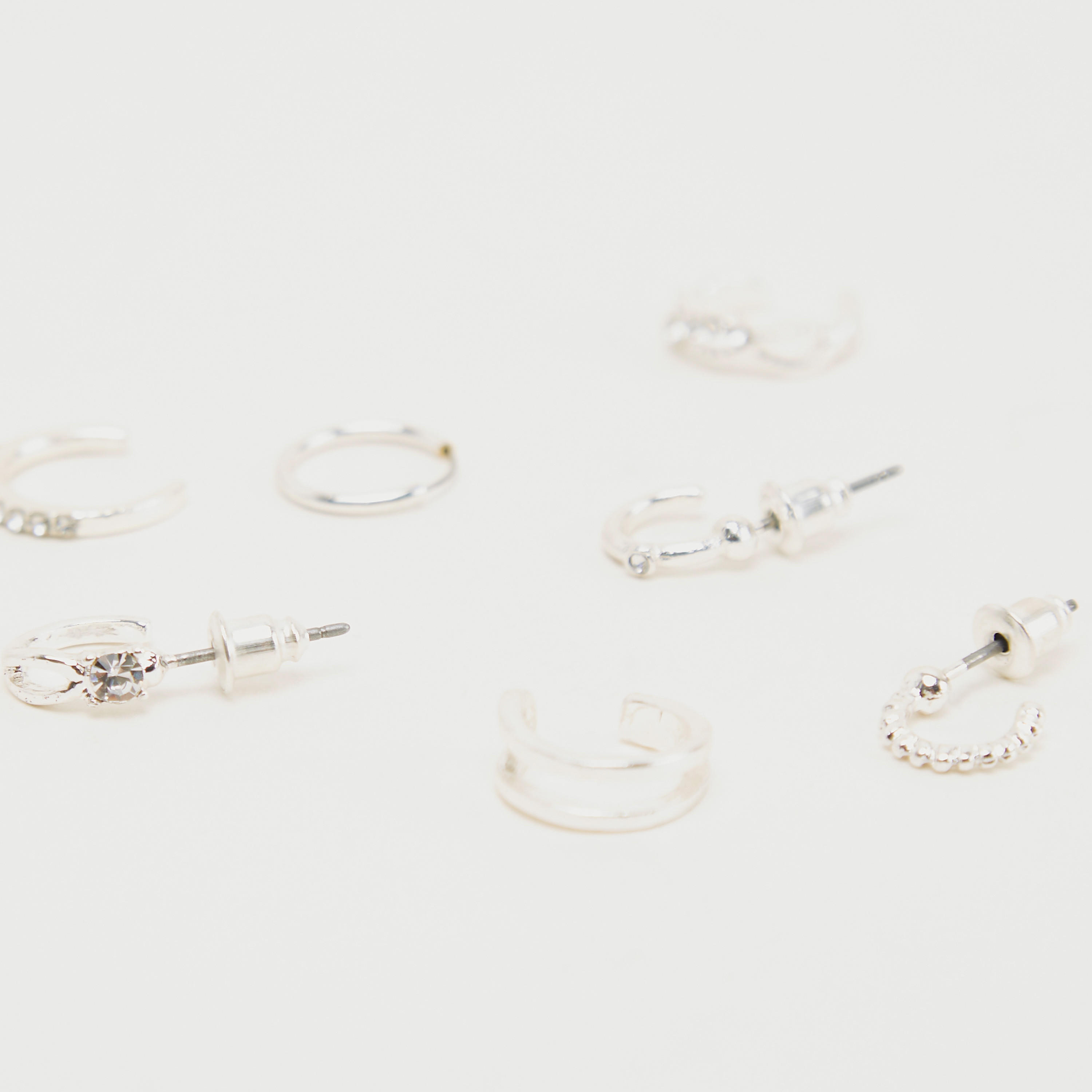 حلقان بتزيينات متنوعة - طقم من 8-women-watchesandjewellery-jewellery-earrings-image-3