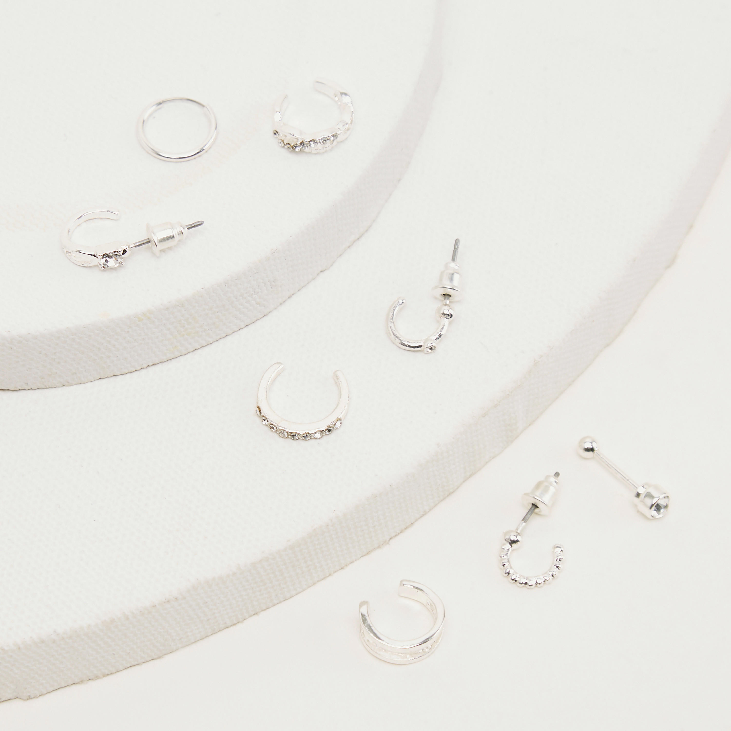 حلقان بتزيينات متنوعة - طقم من 8-women-watchesandjewellery-jewellery-earrings-image-2