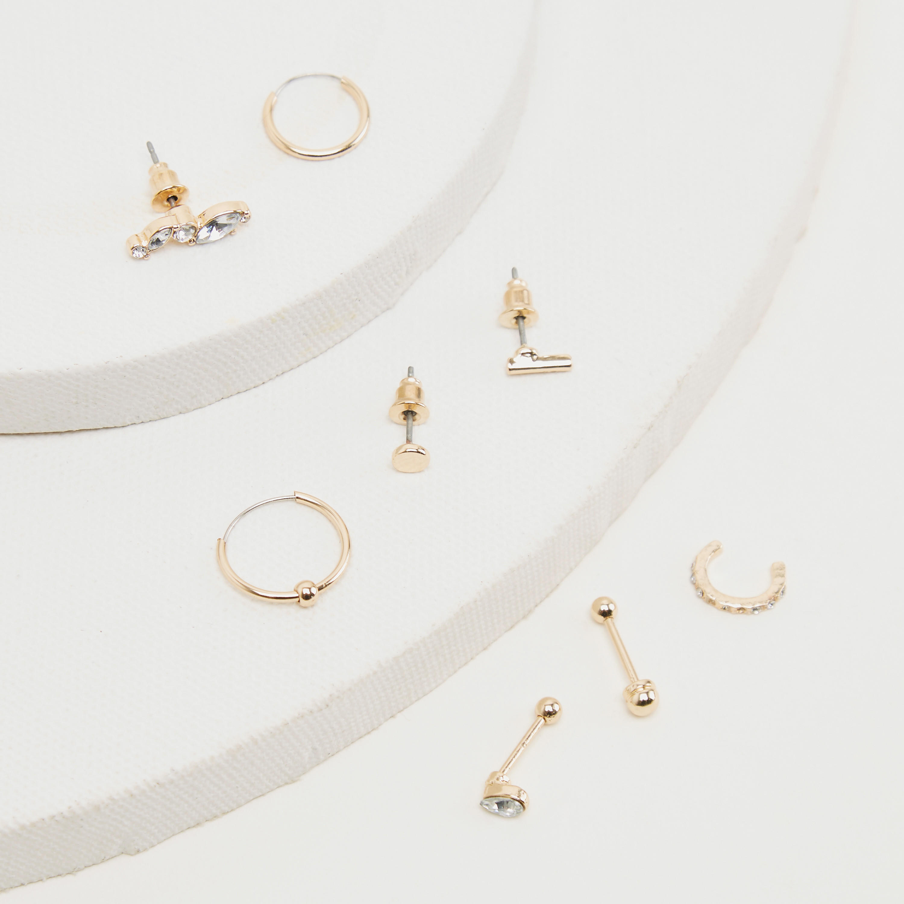 أقراط بتزيينات - طقم من 8 أزواج متنوعة-women-watchesandjewellery-jewellery-earrings-image-3