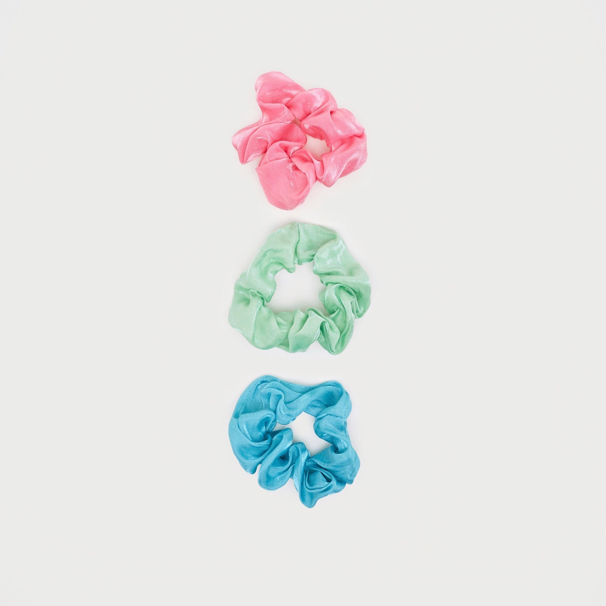 ربطات شعر مطّاطيّة سادة - طقم من 3-women-hairaccessories-image-2