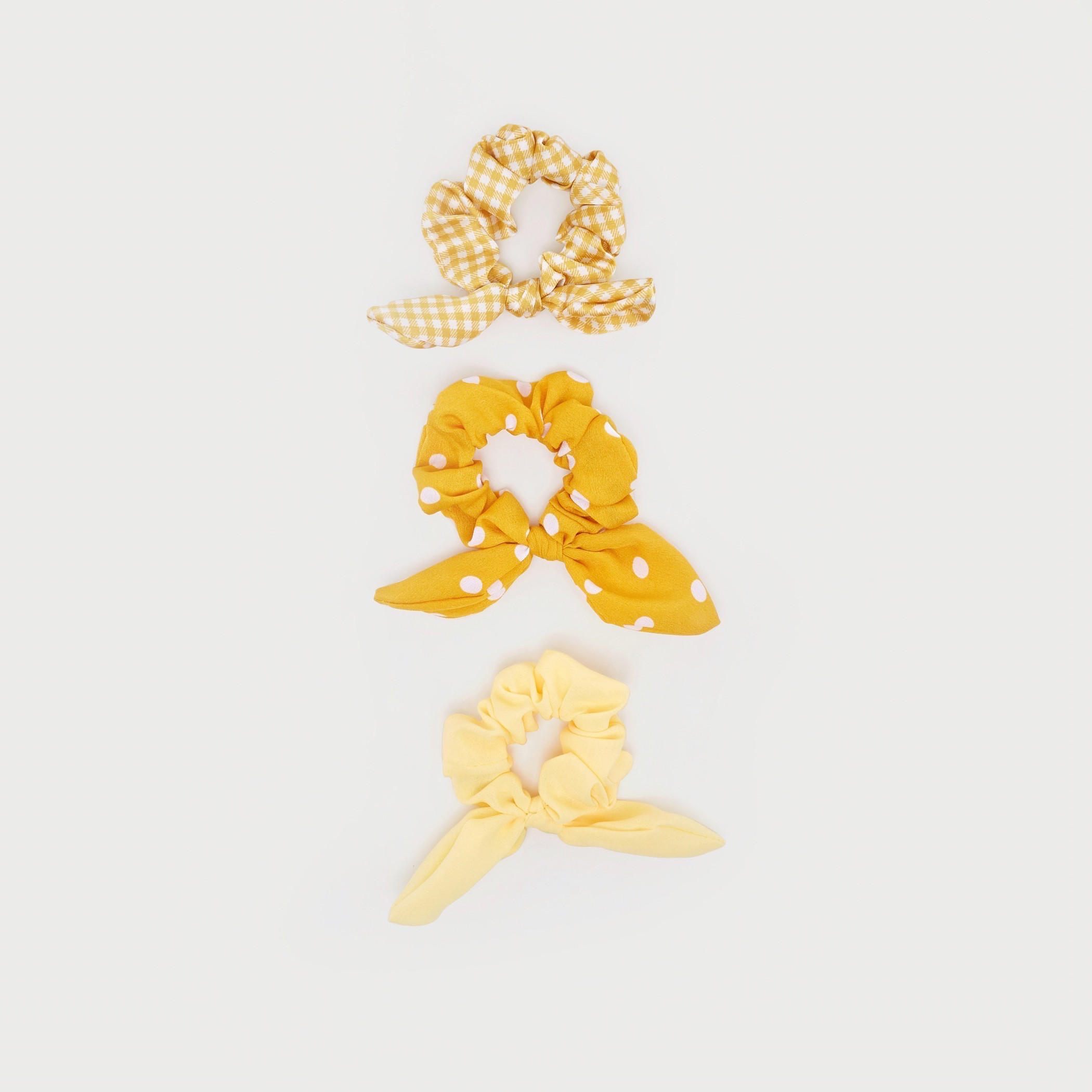 ربطة شعر متنوّعة بتفاصيل عقدة - طقم من 3-women-hairaccessories-image-5