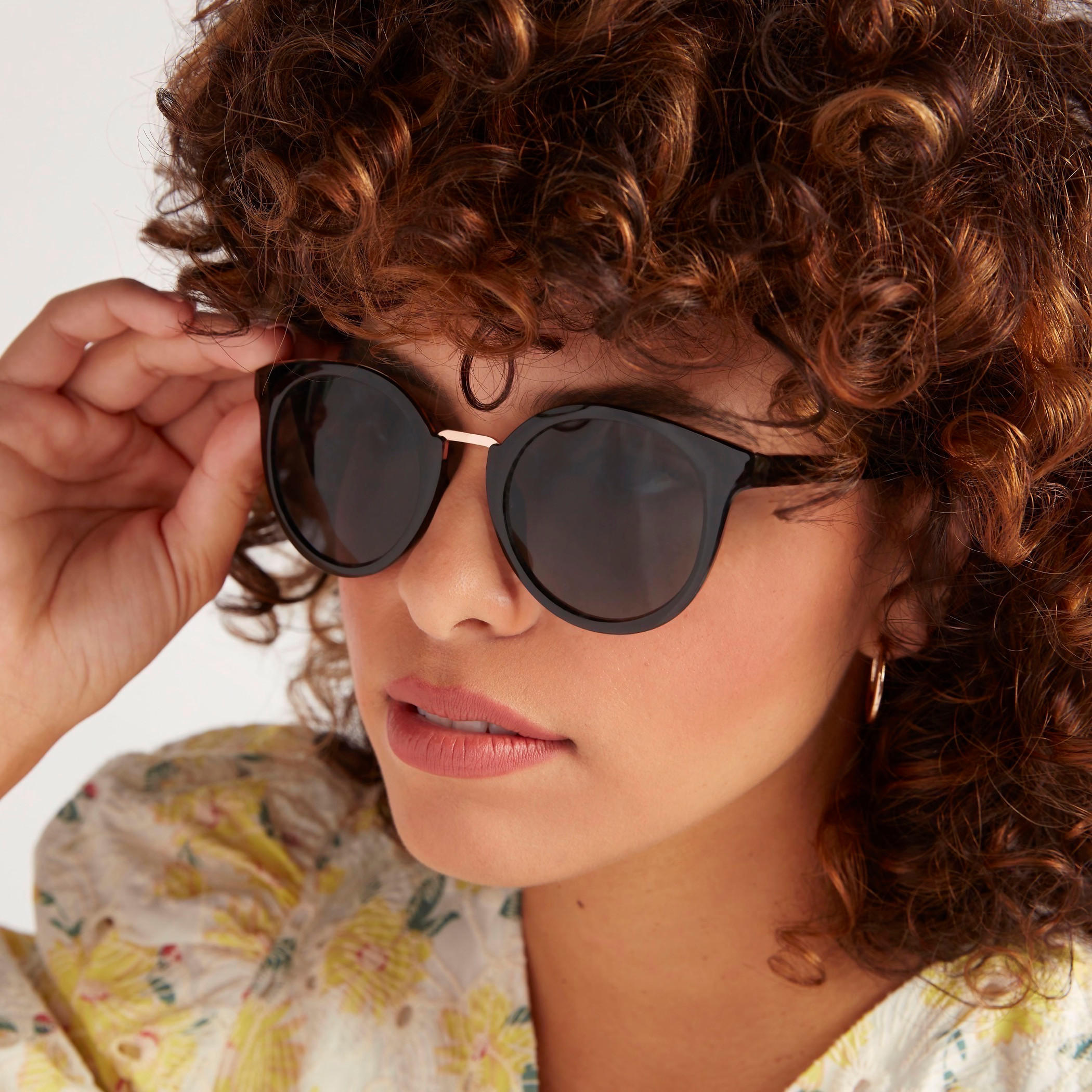 نظّارة شمسيّة عين القطة بإطار كامل ووسادات أنف-women-sunglasses-image-2
