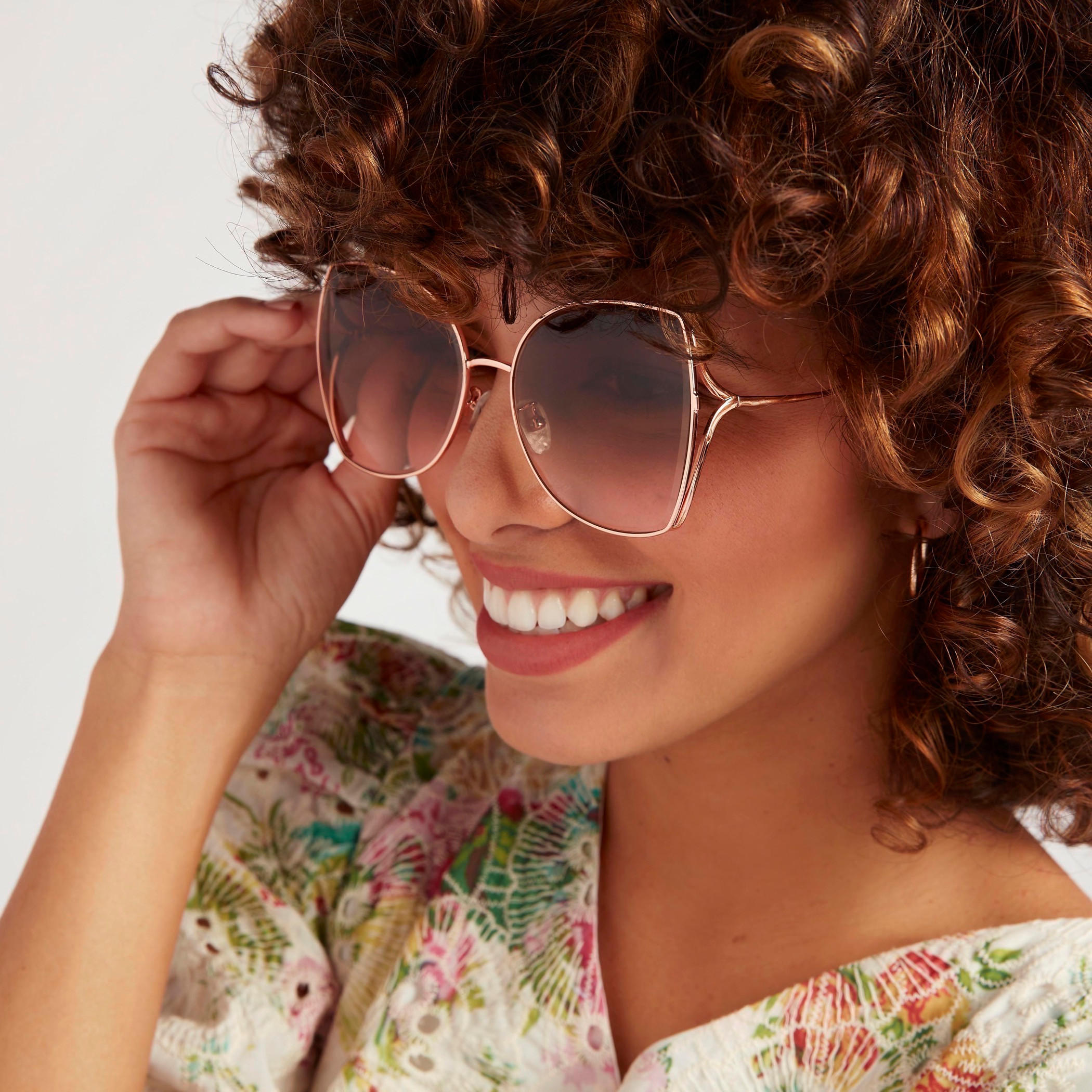 نظارة شمسية واي فيرار بإطار كامل ووسادات أنف-women-sunglasses-image-2