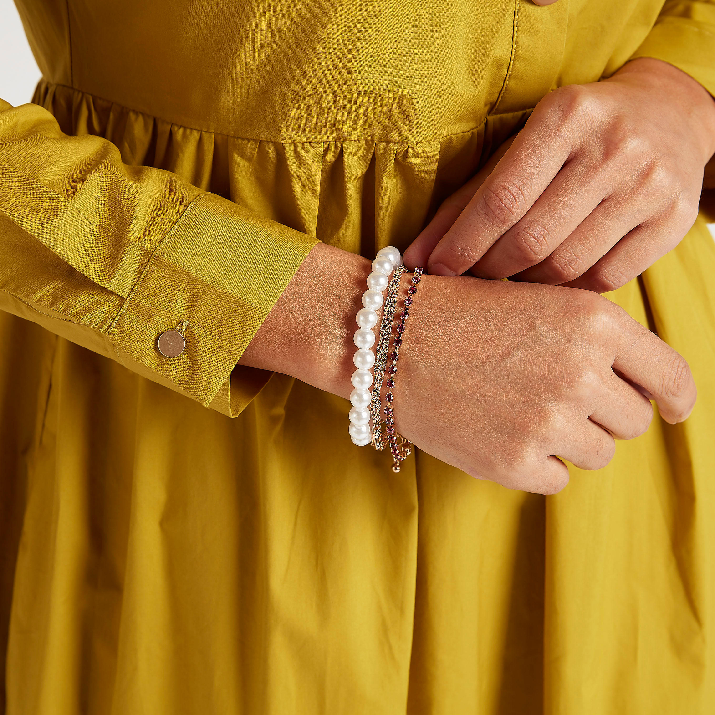 Set of 4 - Embellished Bracelet-women-watchesandjewellery-jewellery-banglesandbracelets-image-2