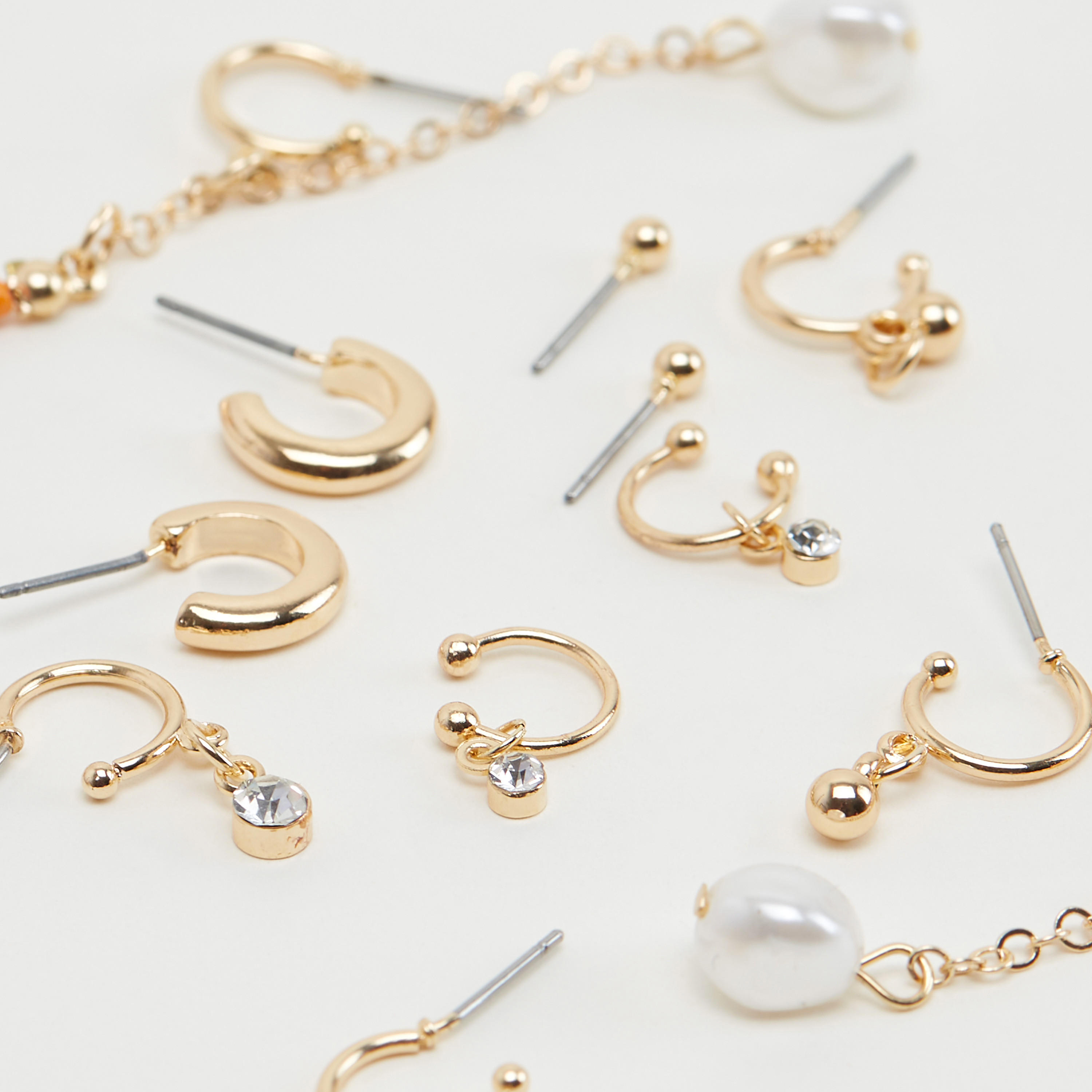 Set of 6 - Assorted Embellished Earrings-women-watchesandjewellery-jewellery-earrings-image-4