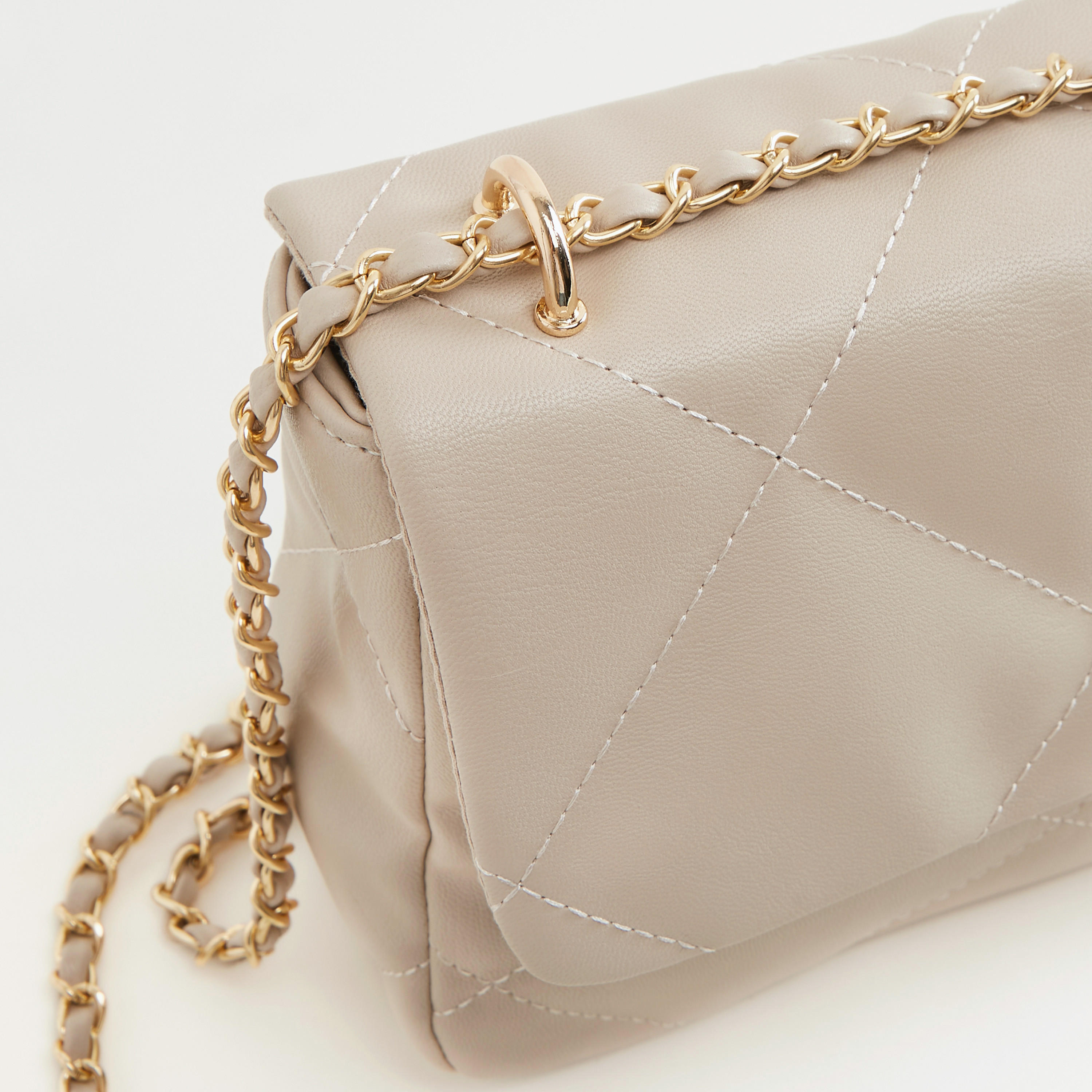 Quilted Crossbody Bag with Chain Link Strap-women-bagsandwallets-handbags-image-4